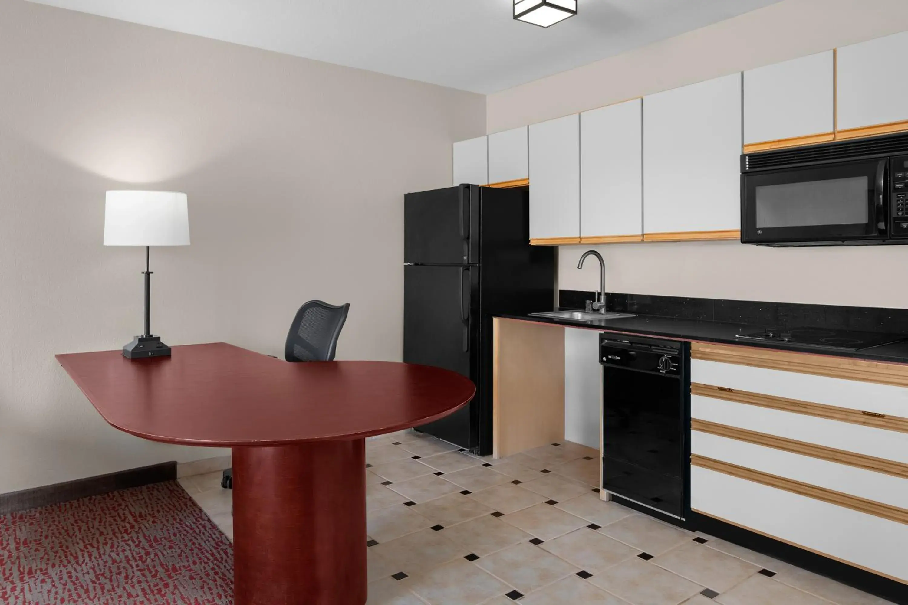 Studio Suite - Disability Access in Larkspur Landing Extended Stay Suites Milpitas Studio Suite - Disability Access in Larkspur Landing Extended Stay Suites Milpitas