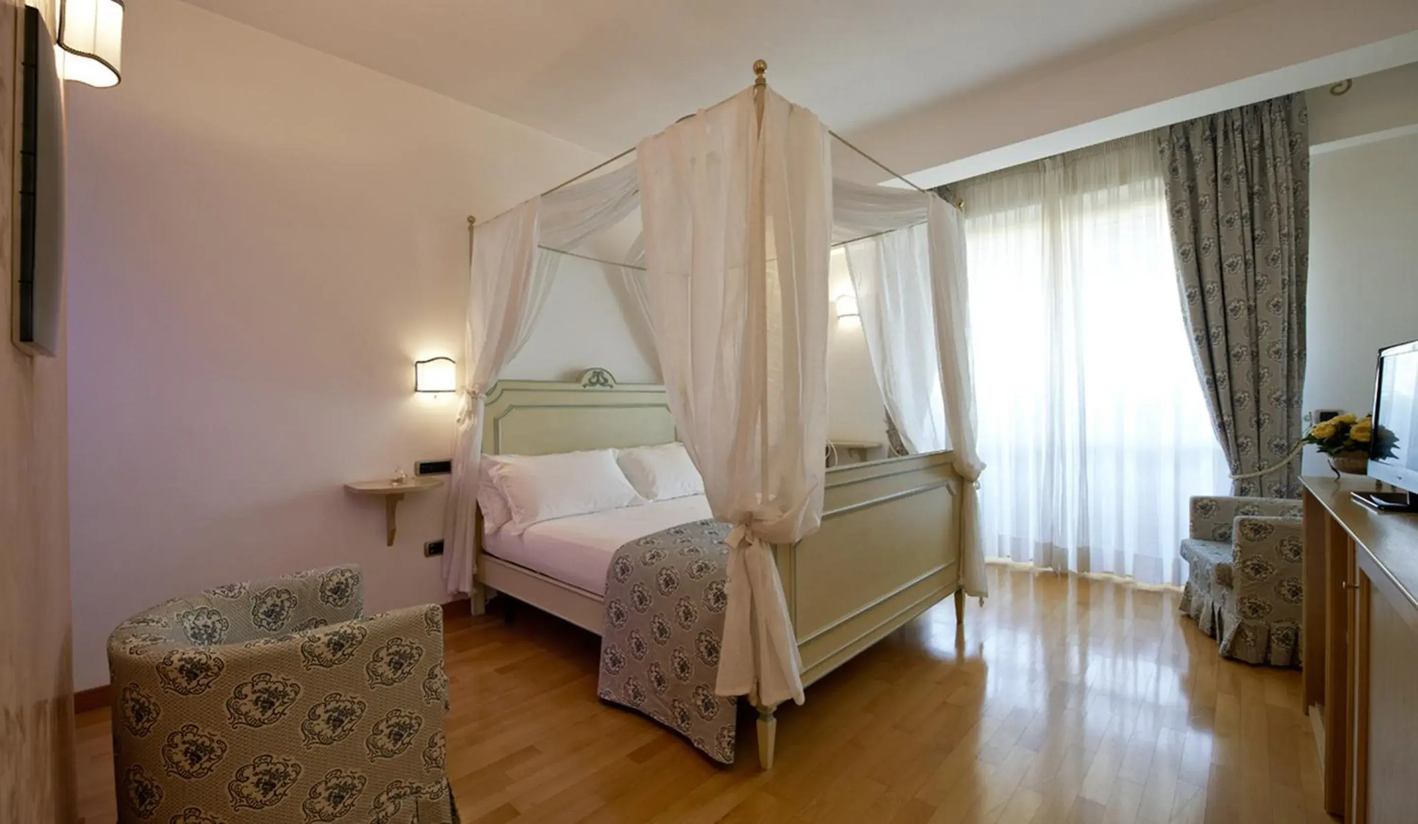 Suite Spa - single occupancy in Villa Poseidon -Boutique Hotel- Suite Spa - single occupancy in Villa Poseidon -Boutique Hotel-