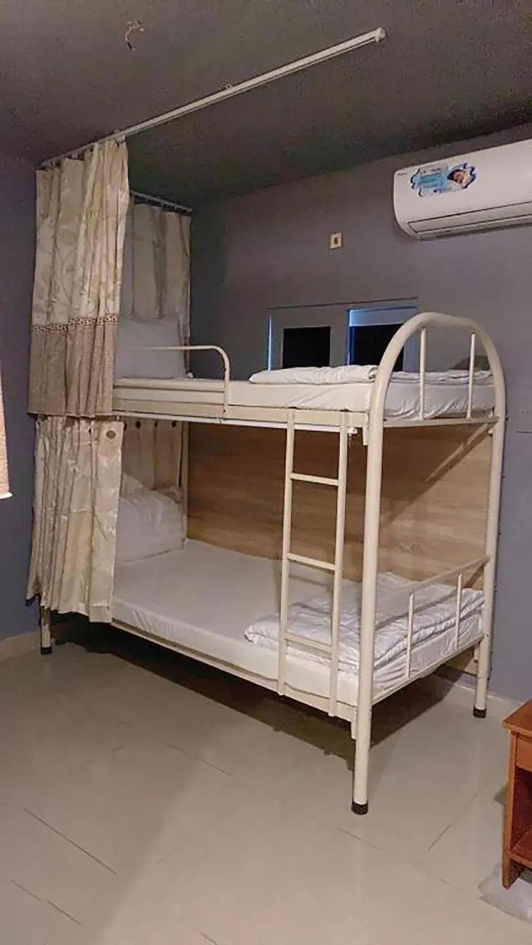 Bunk Bed in Male Dormitory Room in Valentine Luxury hotel - 31 Bui Vien Street Bunk Bed in Male Dormitory Room in Valentine Luxury hotel - 31 Bui Vien Street