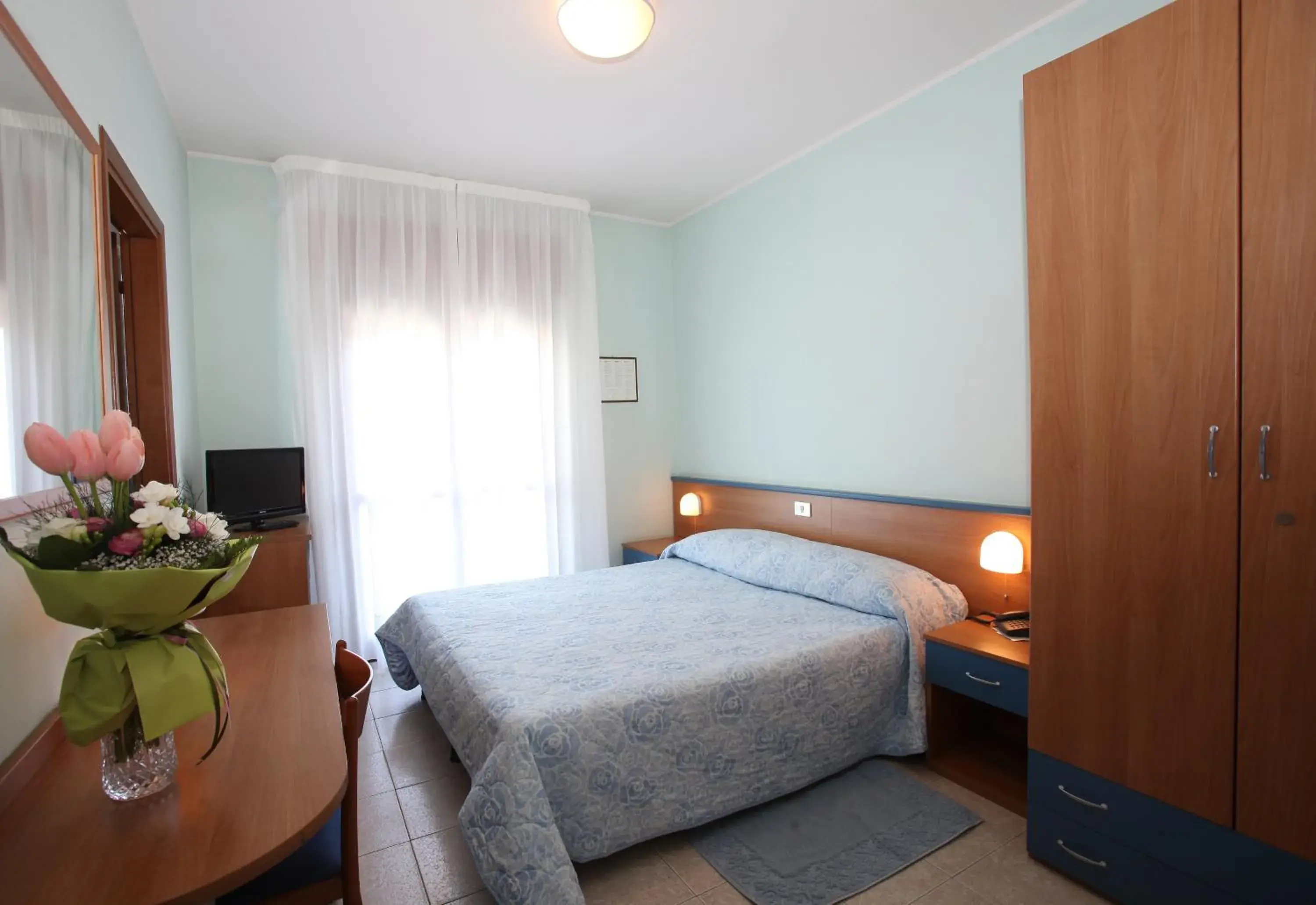 Standard Double or Twin Room in Albergo Ridente Standard Double or Twin Room in Albergo Ridente