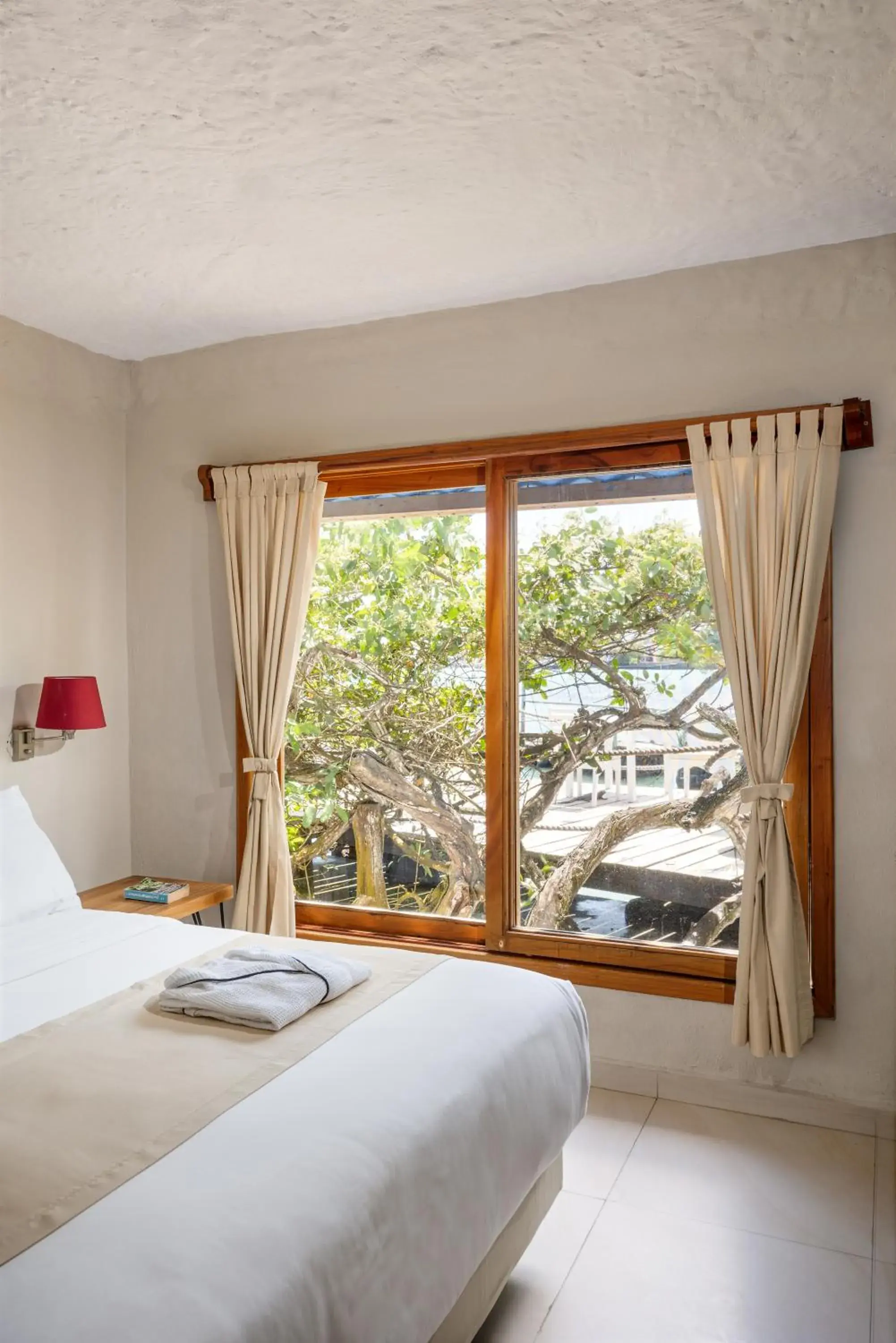 Superior Double or Twin Room in Blu Galapagos Sustainable Waterfront Lodge Superior Double or Twin Room in Blu Galapagos Sustainable Waterfront Lodge