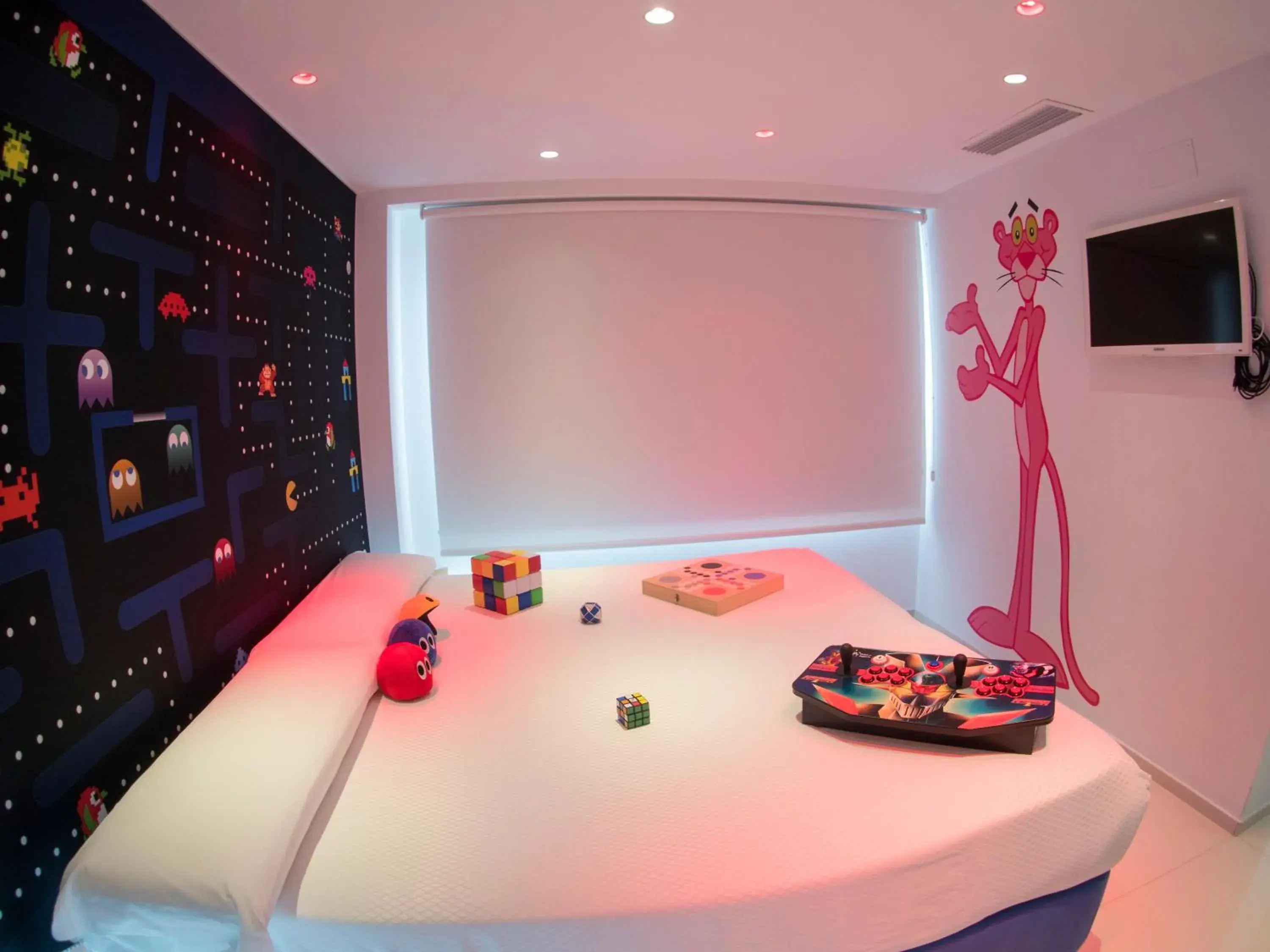 Business Double Room - single occupancy in Hotel del Juguete Business Double Room - single occupancy in Hotel del Juguete