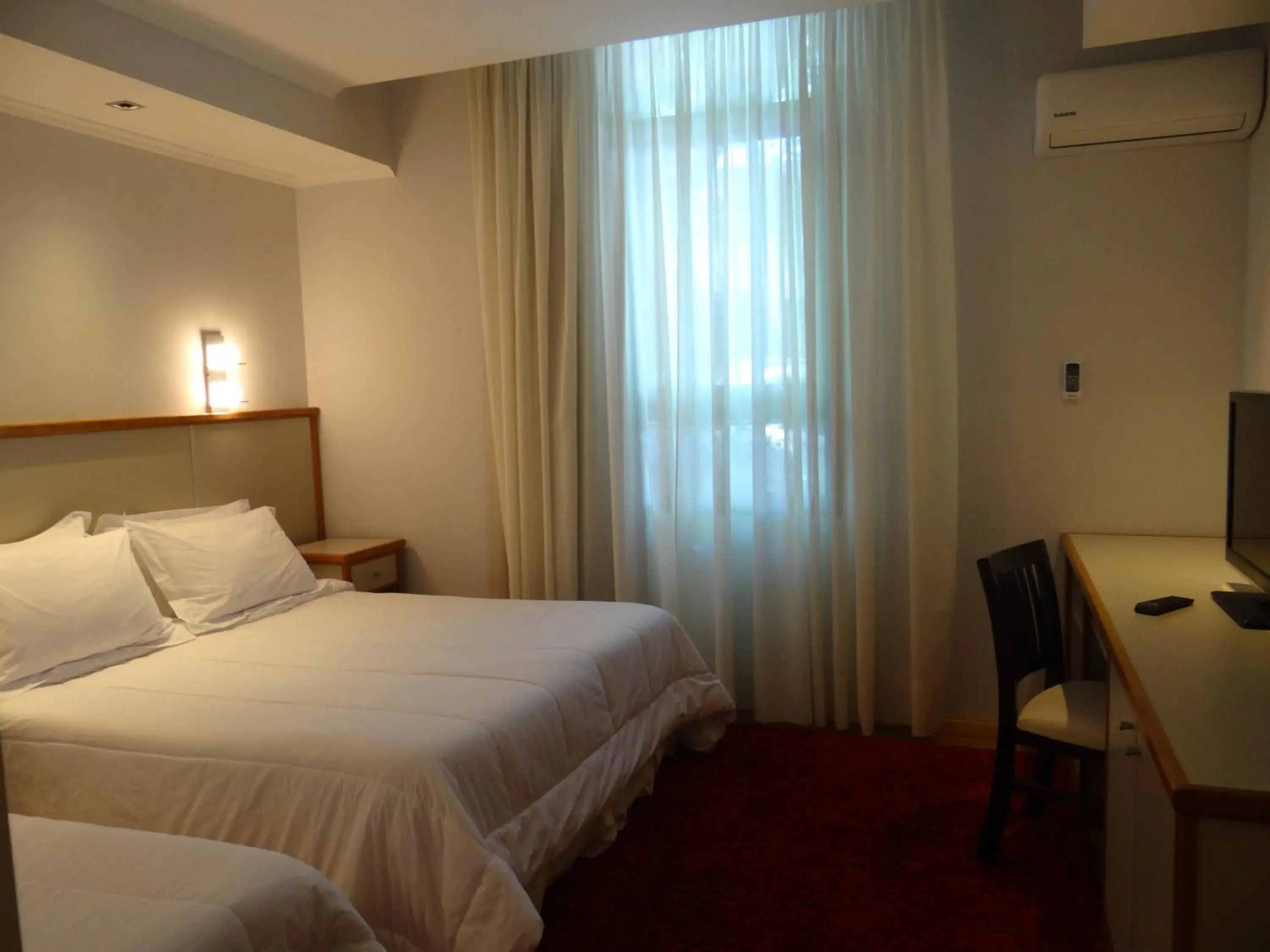 Deluxe Triple Room in Hotel Italiano Deluxe Triple Room in Hotel Italiano