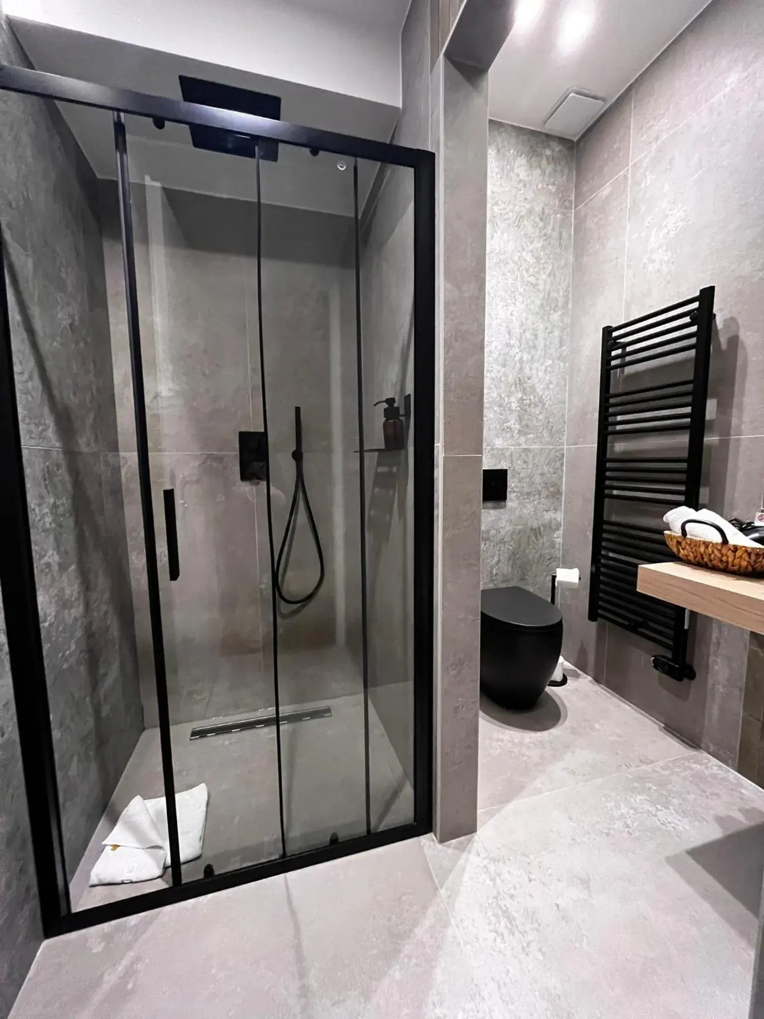 Superior Double Room in Adalesia Hotel & Coffee Superior Double Room in Adalesia Hotel & Coffee