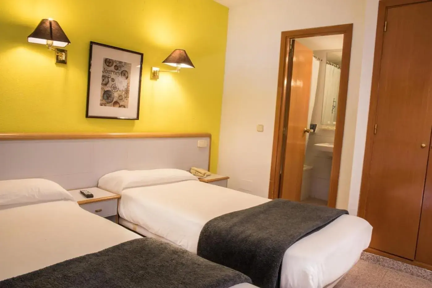 Twin Room in Hotel Prado Real Twin Room in Hotel Prado Real