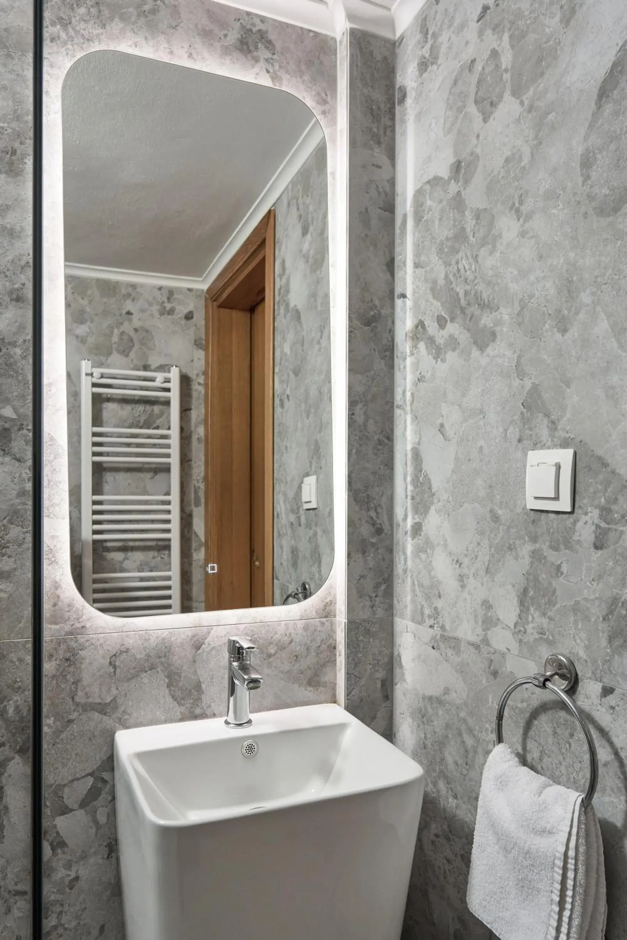 Suite in Iris Hotel Suite in Iris Hotel