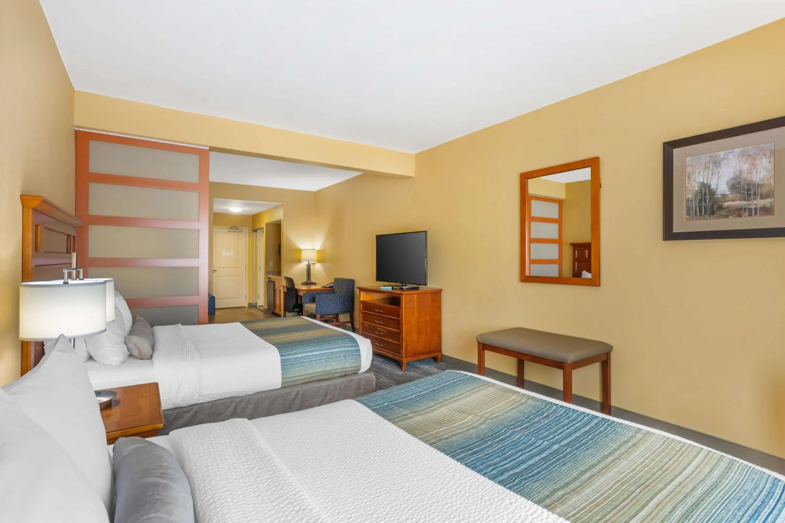 Queen Suite with Two Queen Beds with Sofa Bed - Non-smoking in Best Western PLUS University Park Inn & Suites Queen Suite with Two Queen Beds with Sofa Bed - Non-smoking in Best Western PLUS University Park Inn & Suites