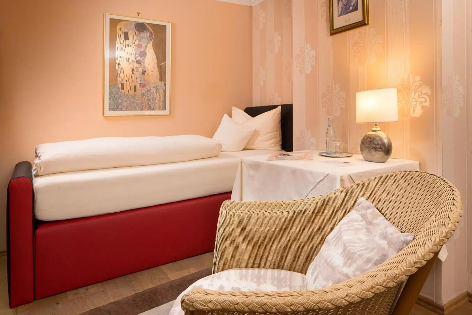 Single Room - single occupancy in Hotel Alpenrose Single Room - single occupancy in Hotel Alpenrose