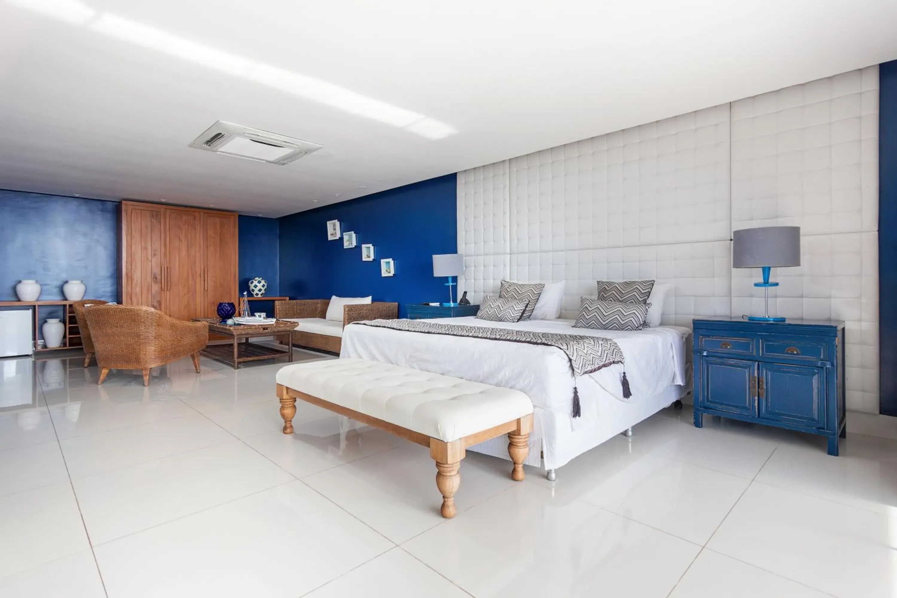 Deluxe Suite with Sea View in Costa do Sol Boutique Hotel Deluxe Suite with Sea View in Costa do Sol Boutique Hotel