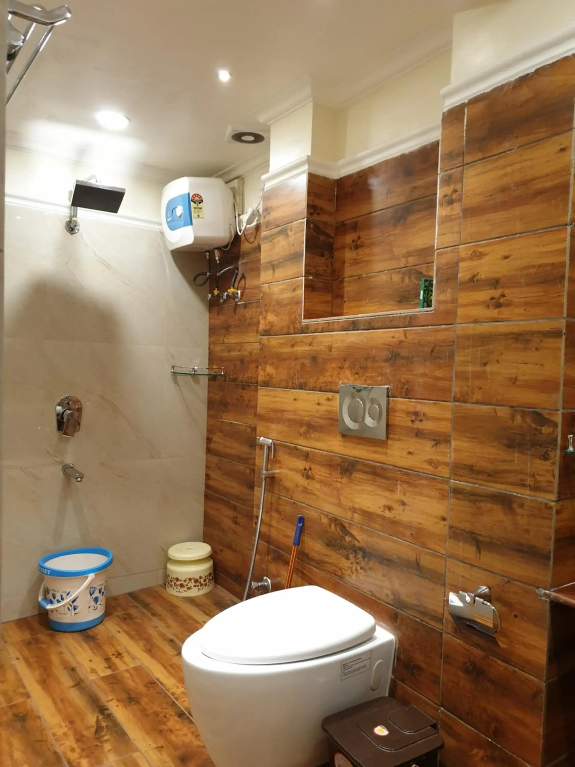 Deluxe Triple Bed River Side in Hotel Temple On Ganges Deluxe Triple Bed River Side in Hotel Temple On Ganges