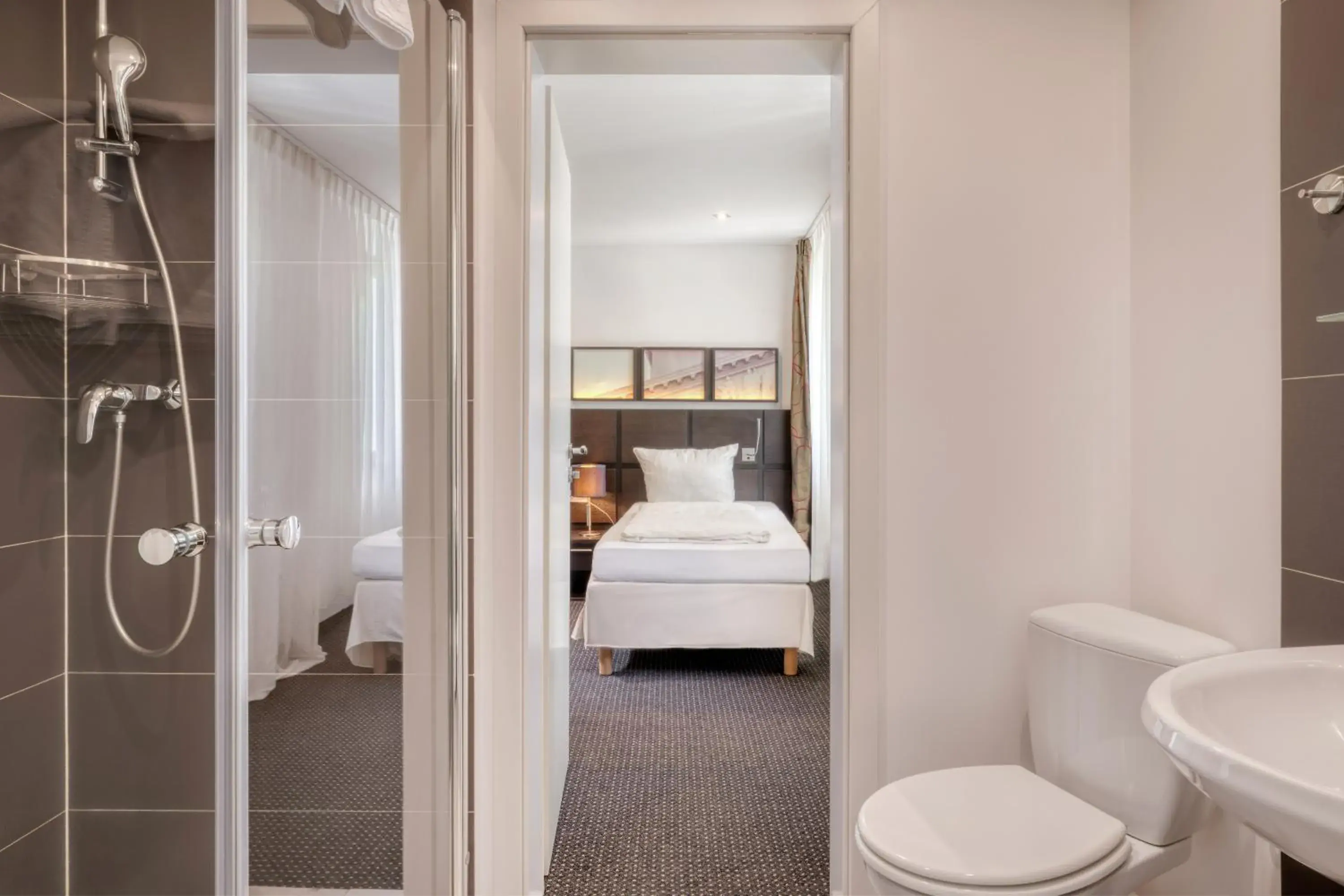 Superior Twin Room in Waldhotel Superior Twin Room in Waldhotel