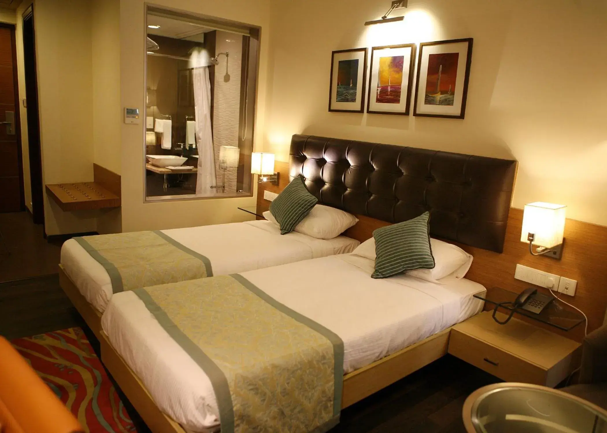 Superior Twin Room in Hotel Riverview Superior Twin Room in Hotel Riverview