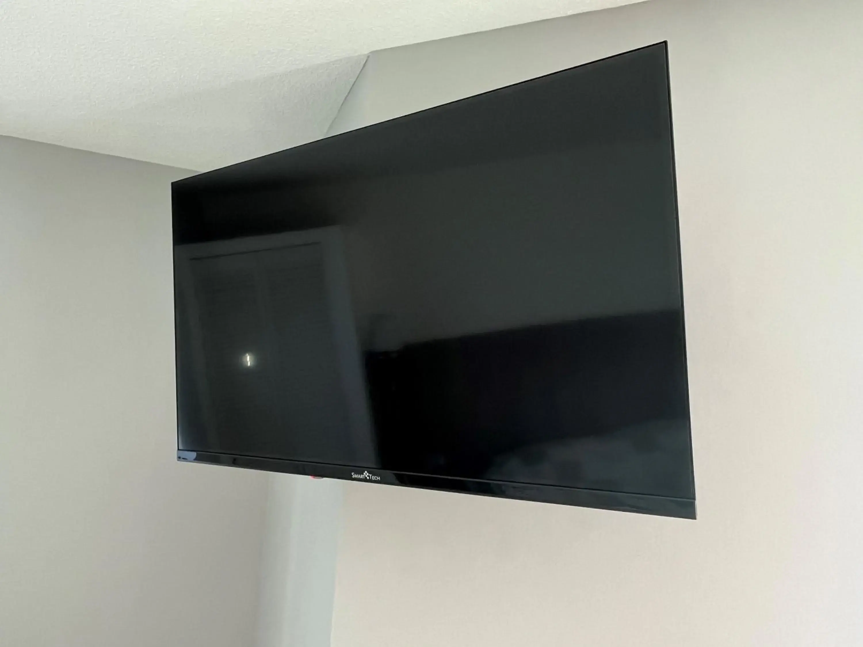 Family Room (2 Adults + 2 Children) in Hôtel Les Arcades Family Room (2 Adults + 2 Children) in Hôtel Les Arcades