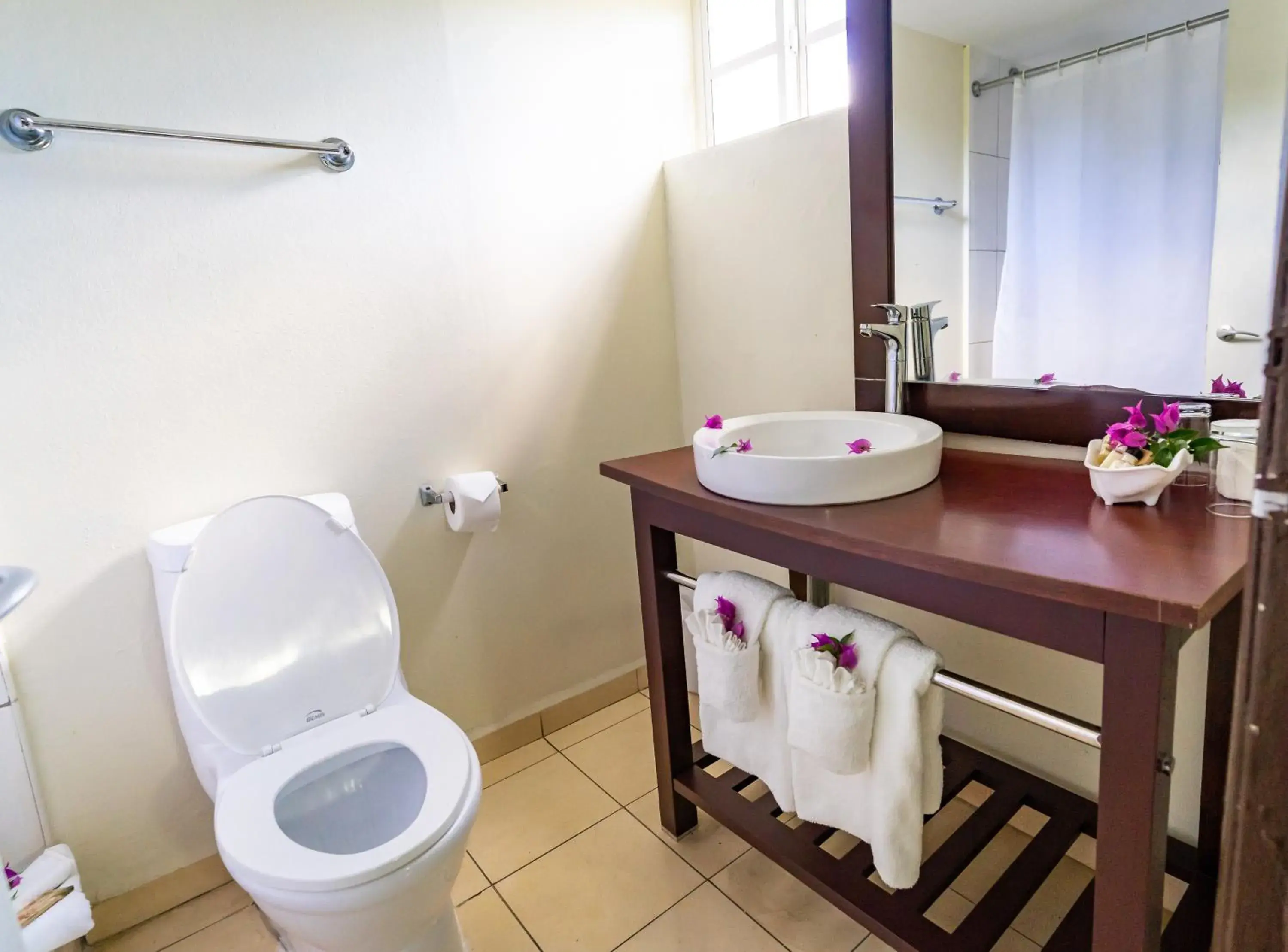 Deluxe Sea View in Starfish Tobago Deluxe Sea View in Starfish Tobago