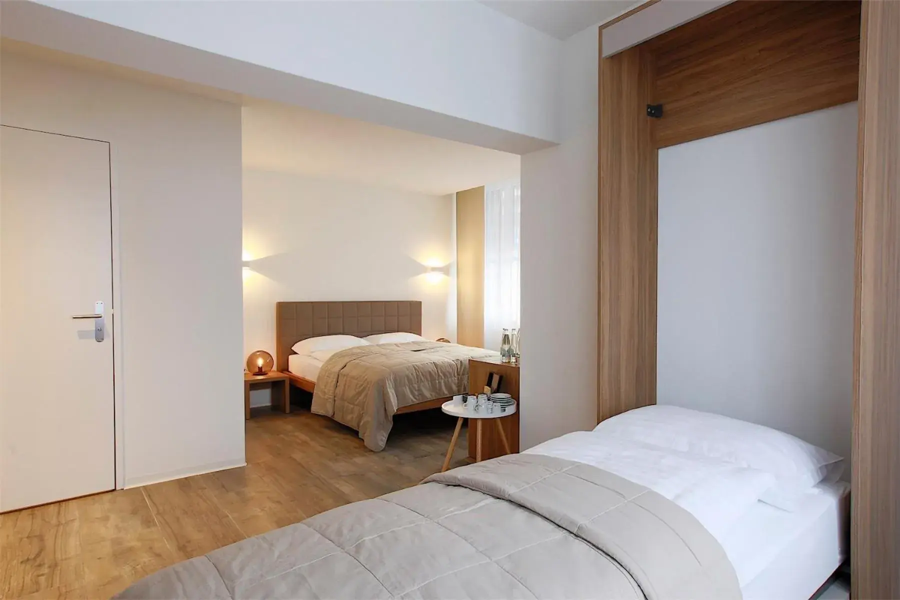 Triple Room in Hotel Work Life Residence am Bahnhof Triple Room in Hotel Work Life Residence am Bahnhof