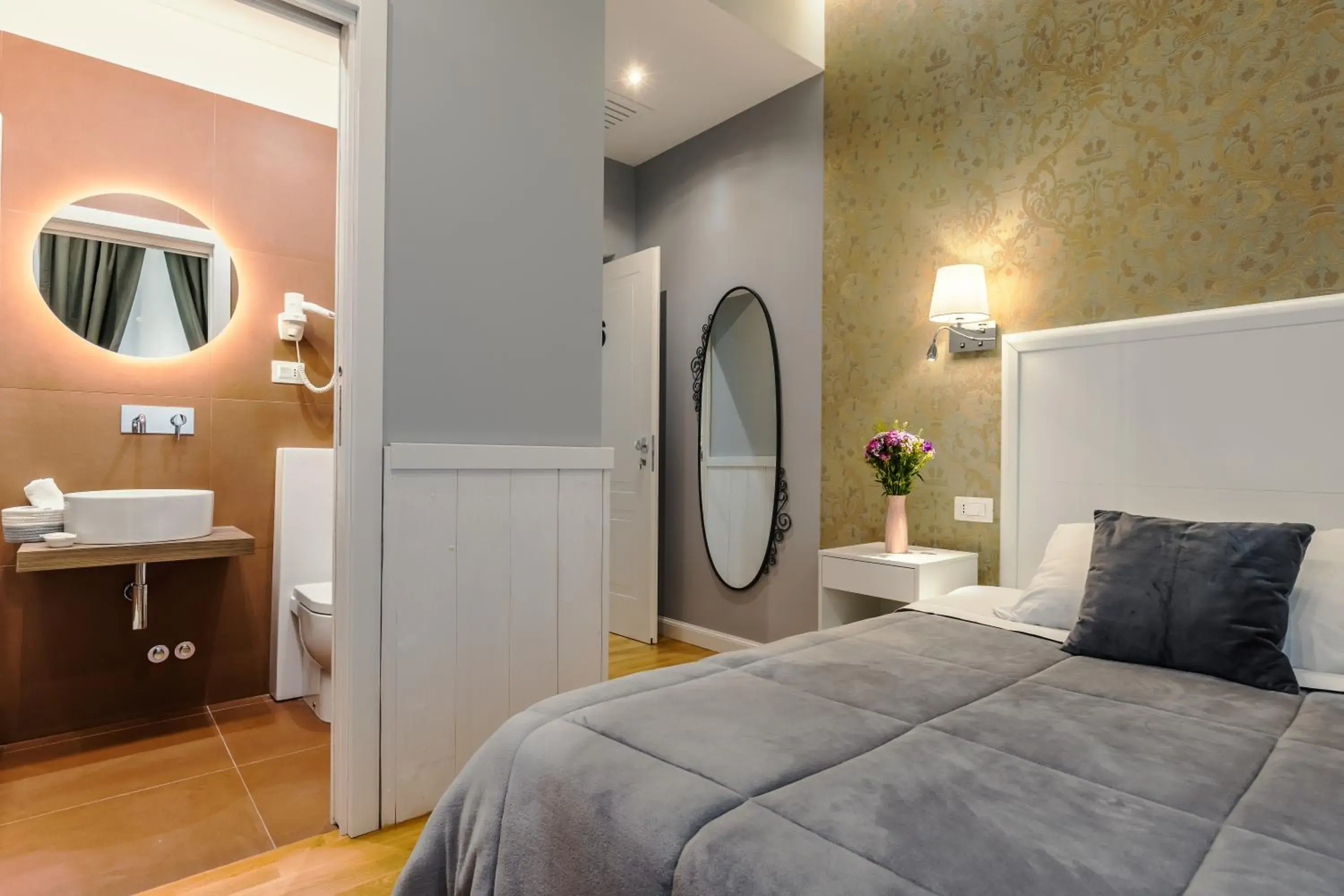 Single Room in Bed And Best Single Room in Bed And Best