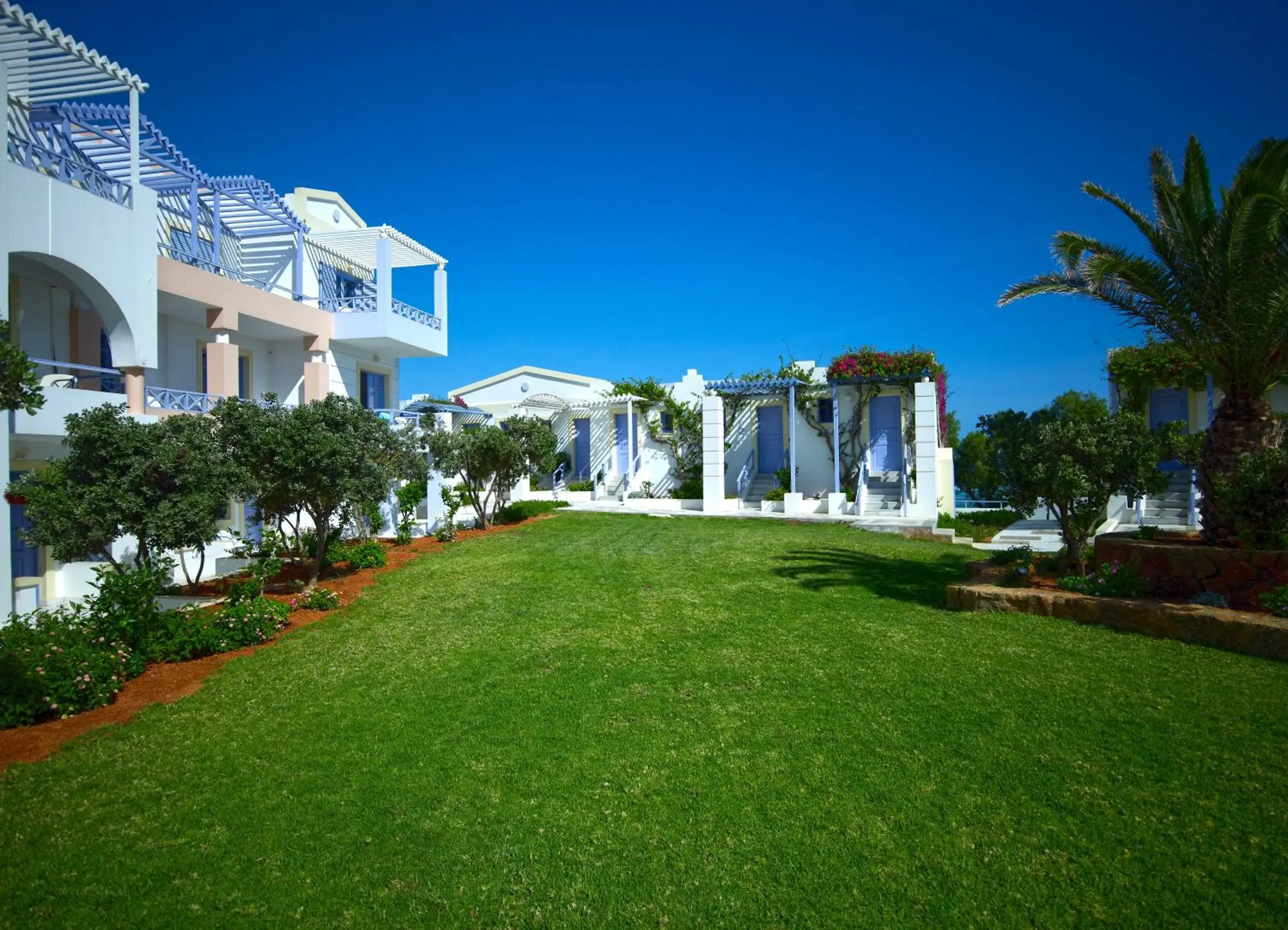 Superior Bungalow in Serita Beach Hotel Superior Bungalow in Serita Beach Hotel