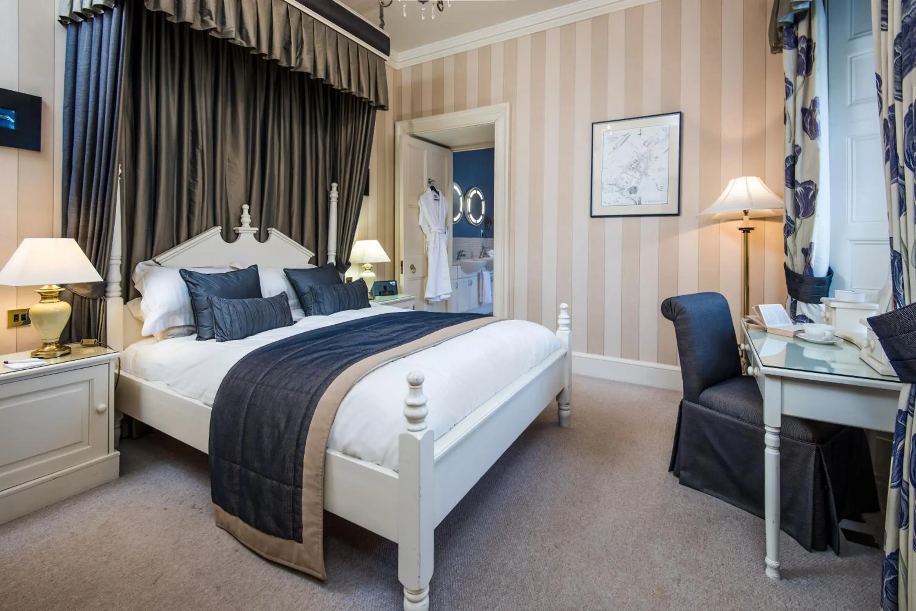 Suite in Cringletie House Suite in Cringletie House