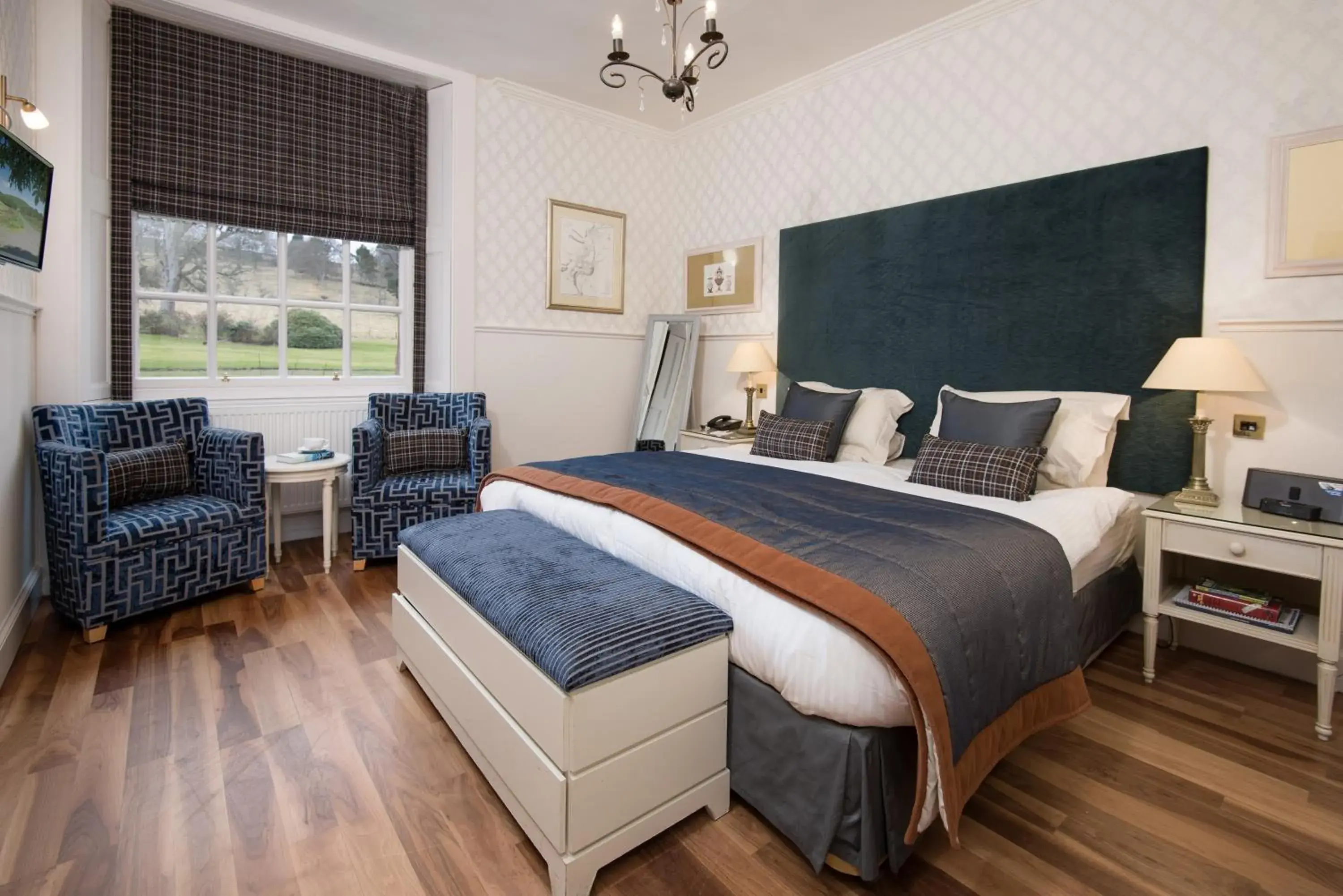 Standard Double or Twin Room in Cringletie House Standard Double or Twin Room in Cringletie House