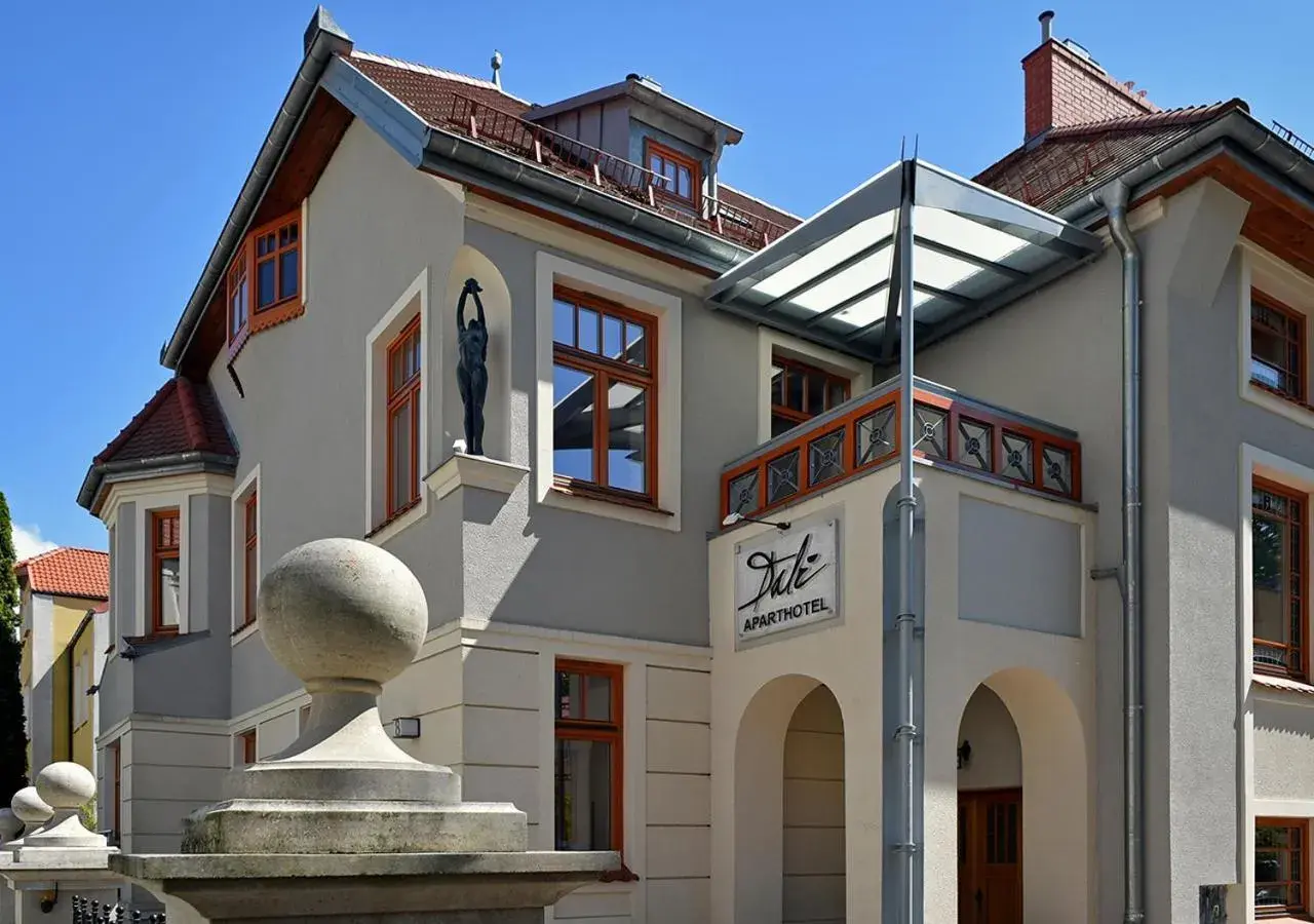 Dali ApartHOTEL Dali ApartHOTEL