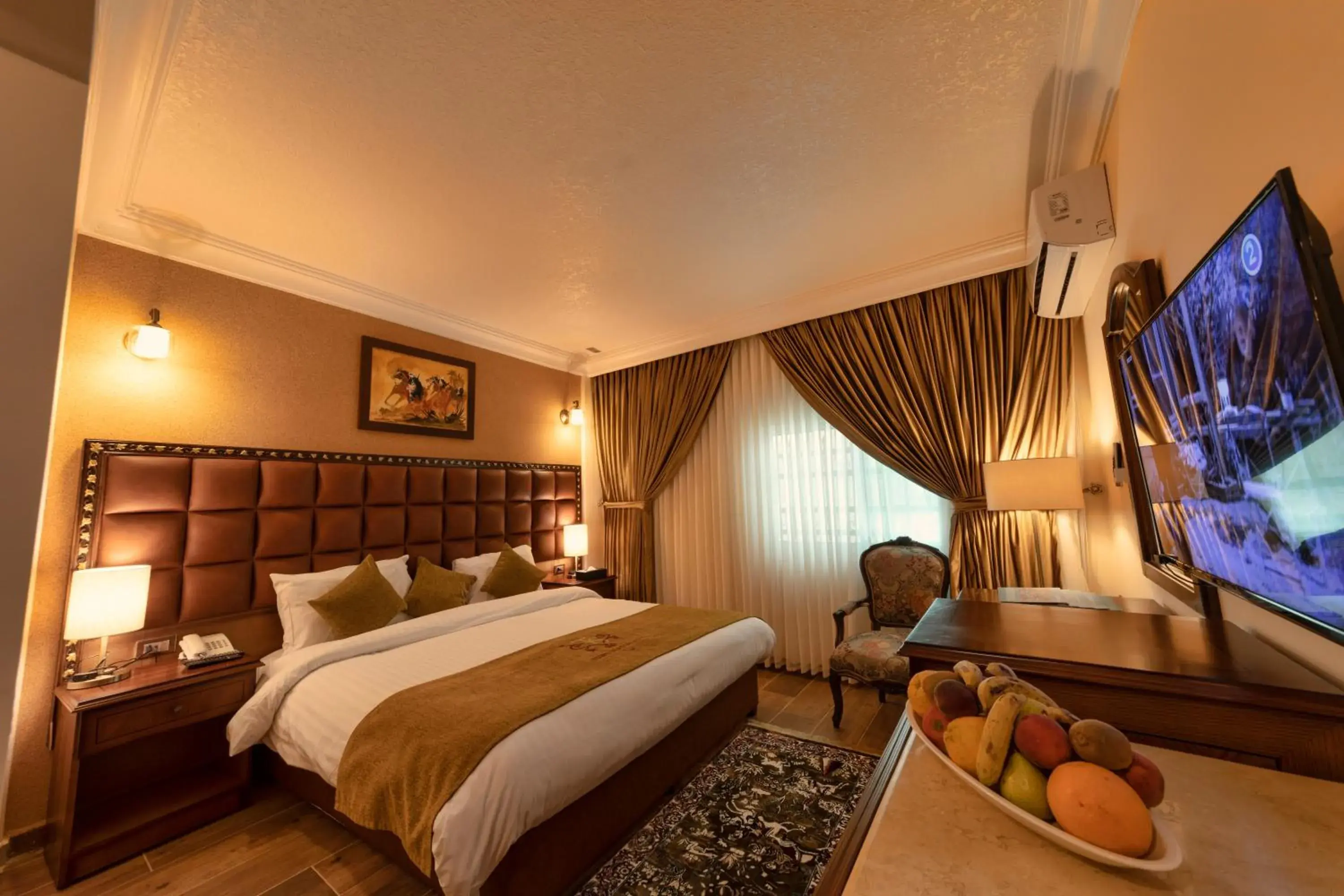 Deluxe Double Room in Town Season Hotel Deluxe Double Room in Town Season Hotel