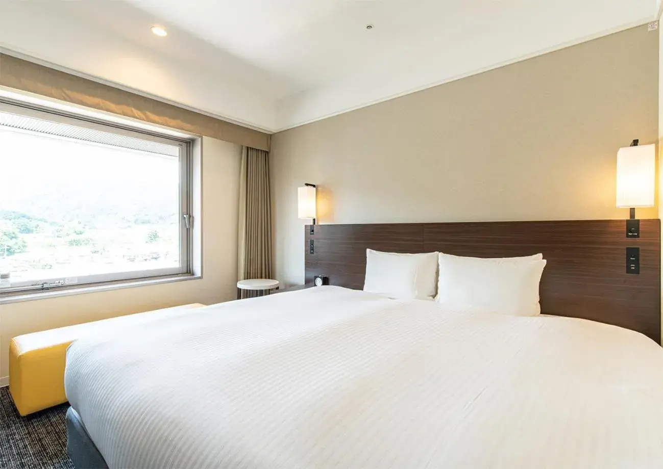 King Double Room - Non Smoking in Kyoto Yamashina Hotel Sanraku King Double Room - Non Smoking in Kyoto Yamashina Hotel Sanraku