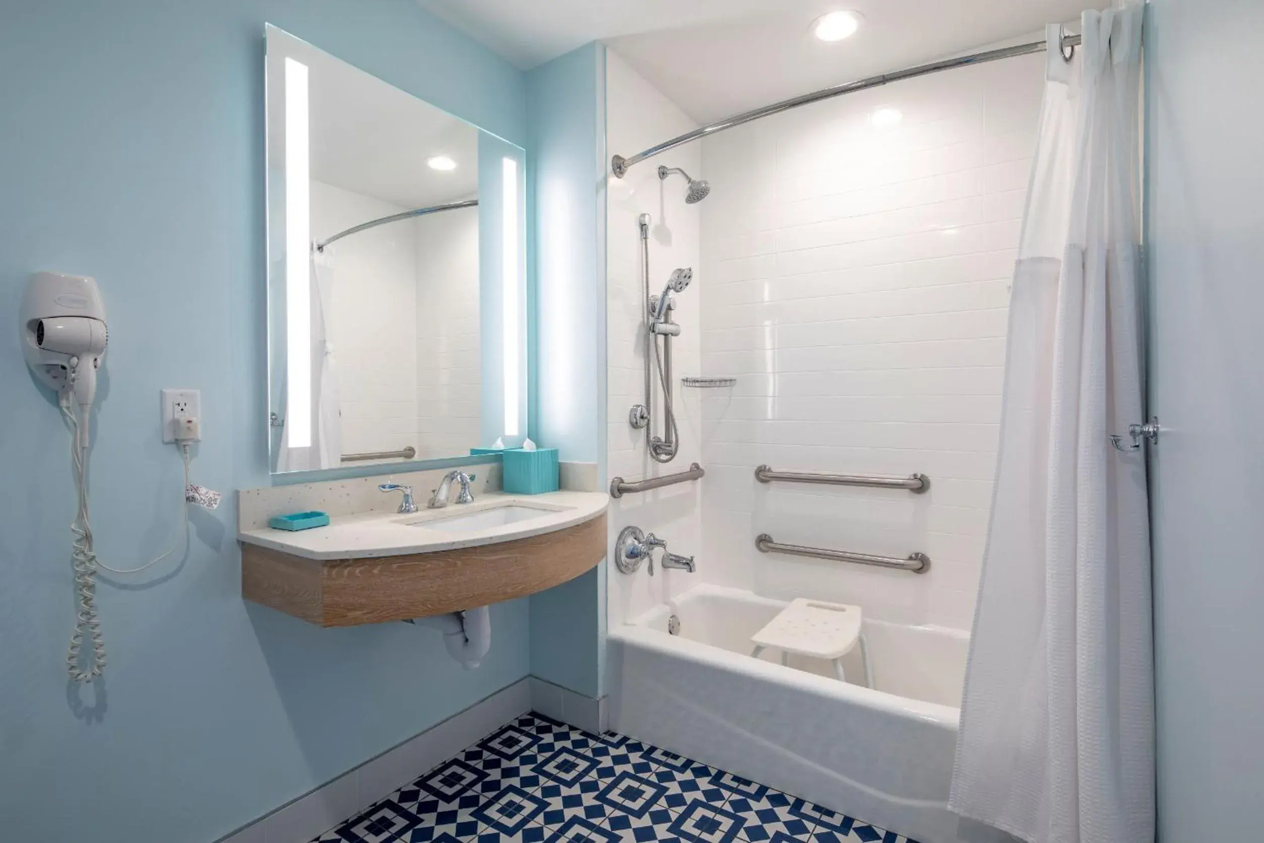 Two -Bedroom Suite with ADA Tub Mobility Accessible (Includes Early Park Admission) in Universal's Endless Summer Resort - Surfside Inn and Suites Two -Bedroom Suite with ADA Tub Mobility Accessible (Includes Early Park Admission) in Universal's Endless Summer Resort - Surfside Inn and Suites