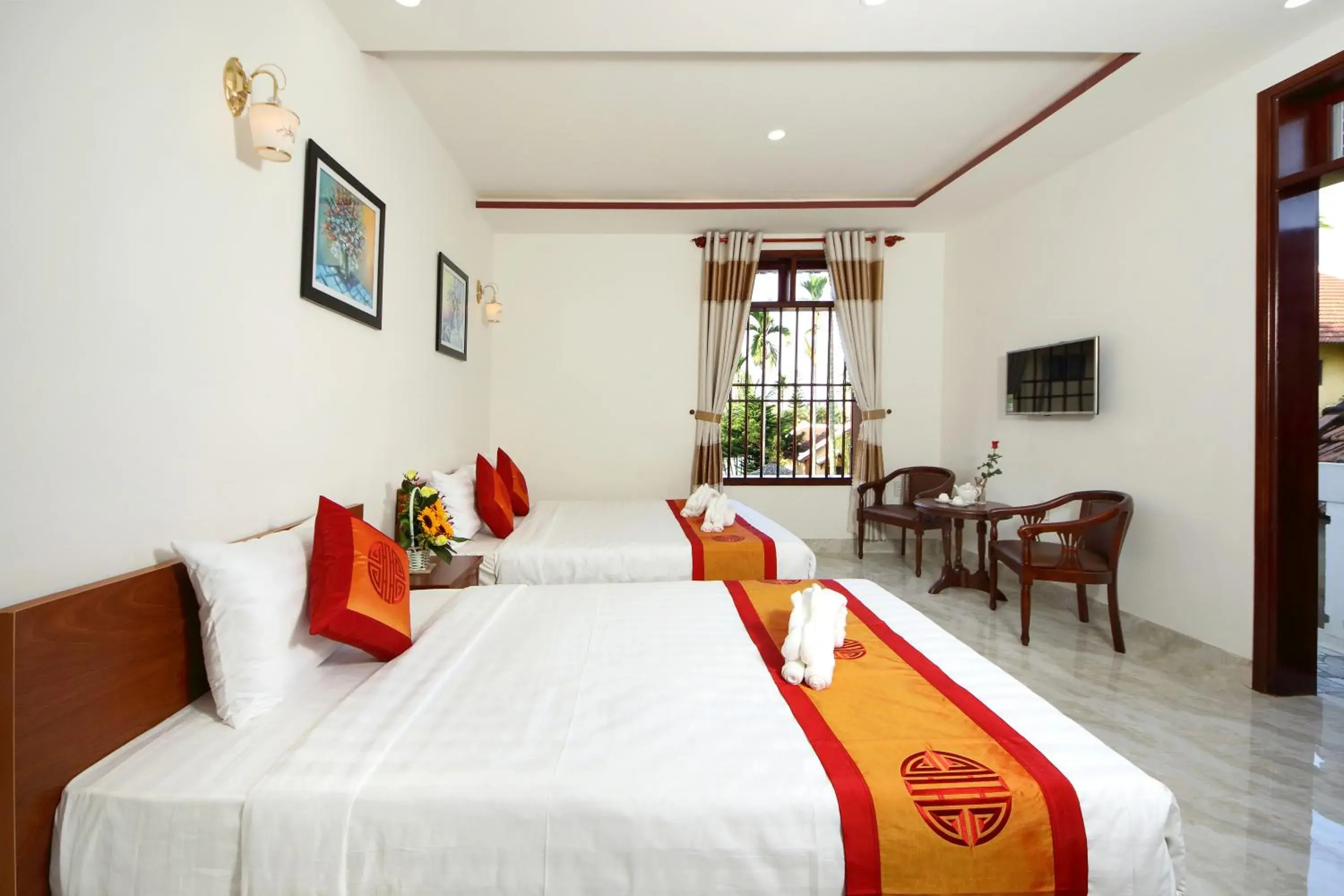 Family Room with Balcony - single occupancy in Hoi An Dat Cam Homestay Family Room with Balcony - single occupancy in Hoi An Dat Cam Homestay