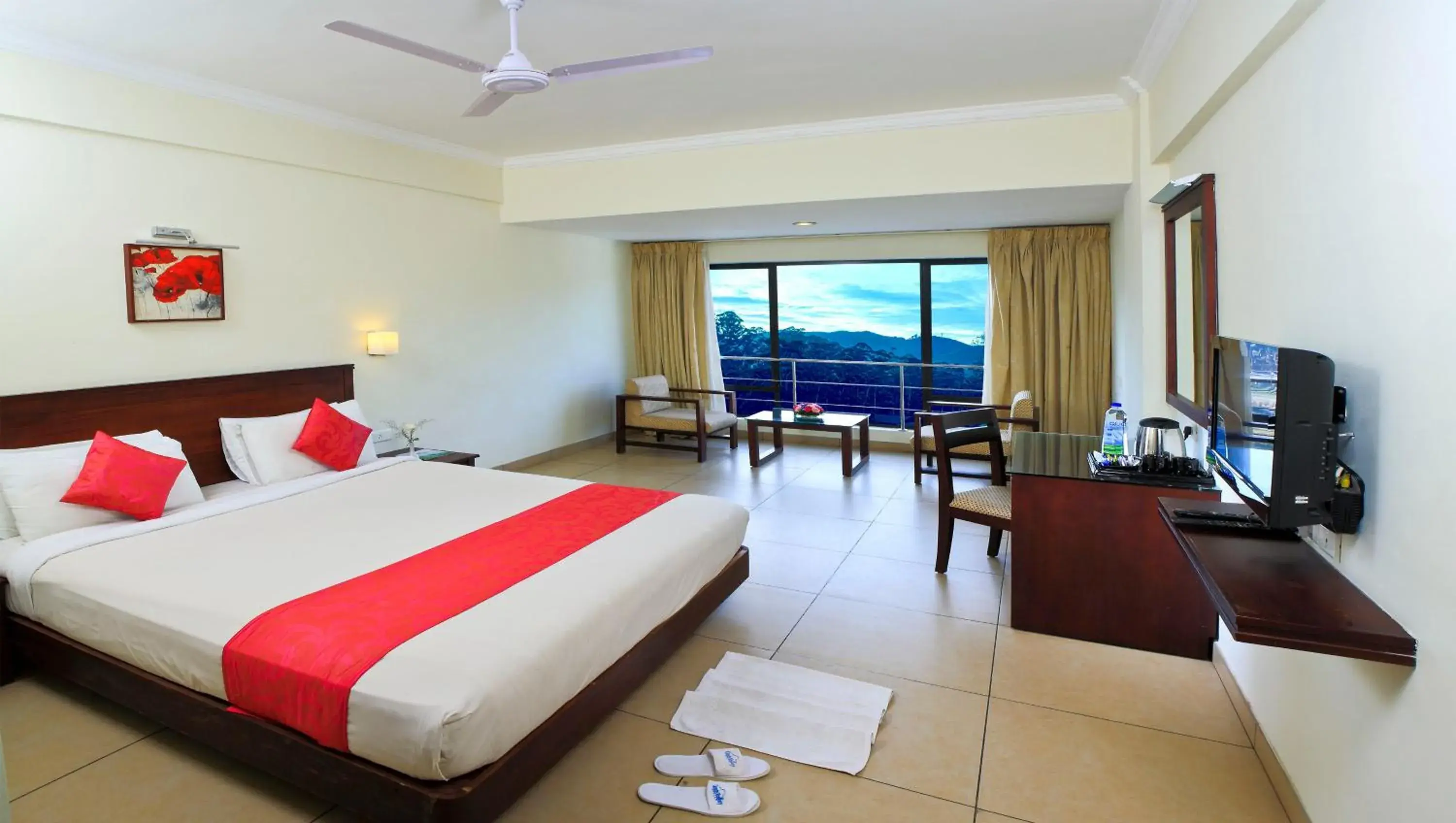 Double Room with Valley View in Clouds Valley Hotel Double Room with Valley View in Clouds Valley Hotel