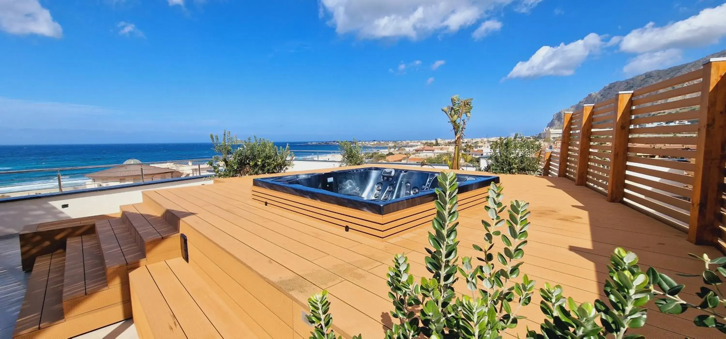 Deluxe Double Room with Sea View - single occupancy in Saracen Sands Hotel & Congress Centre - Palermo Deluxe Double Room with Sea View - single occupancy in Saracen Sands Hotel & Congress Centre - Palermo