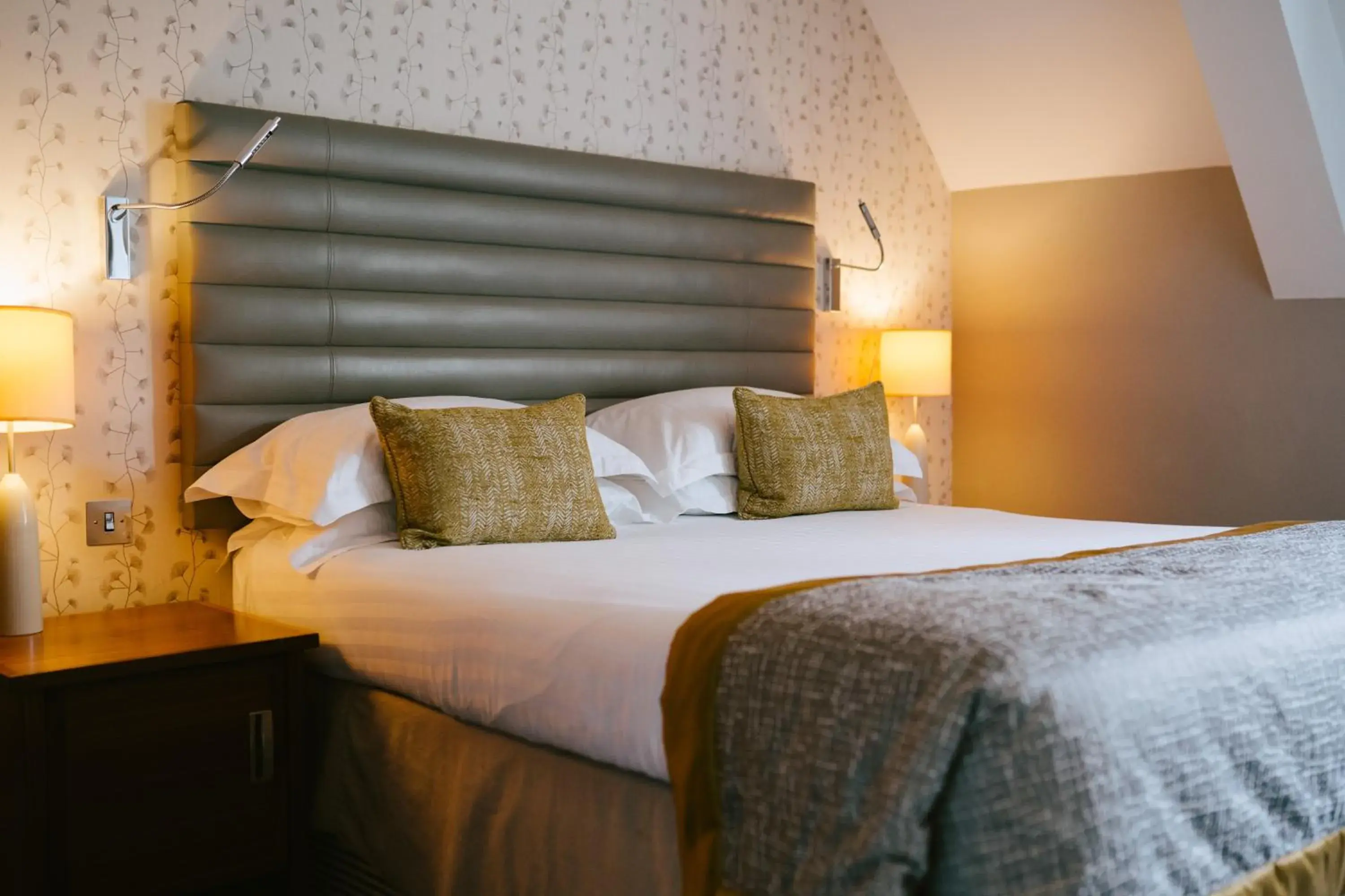 Classic Double Room in Jesmond Dene House Classic Double Room in Jesmond Dene House