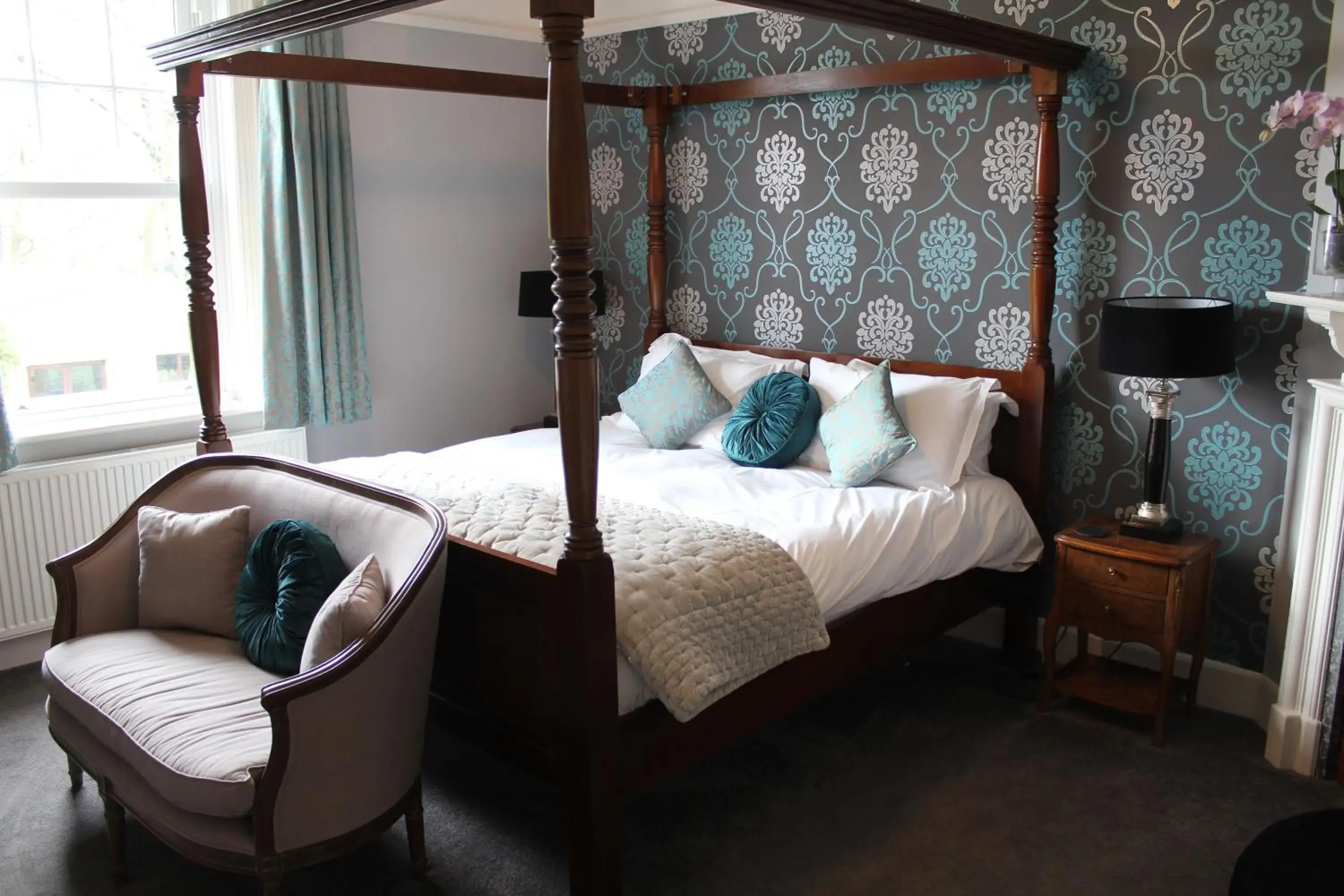 Superior Double Room with Four Poster Bed in Dower House Hotel Superior Double Room with Four Poster Bed in Dower House Hotel