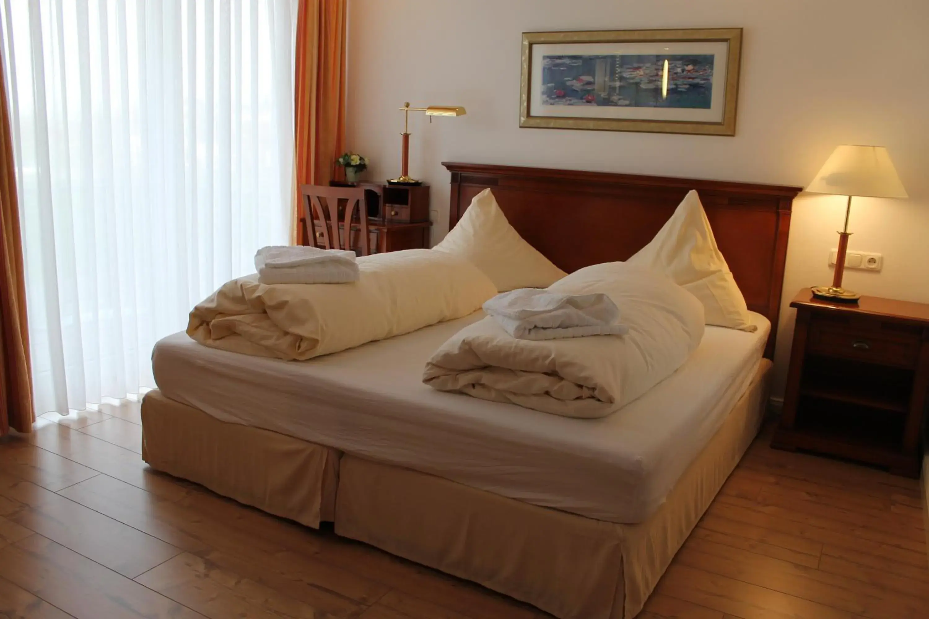 Junior Suite with Sea View in Vier Jahreszeiten Bensersiel Junior Suite with Sea View in Vier Jahreszeiten Bensersiel