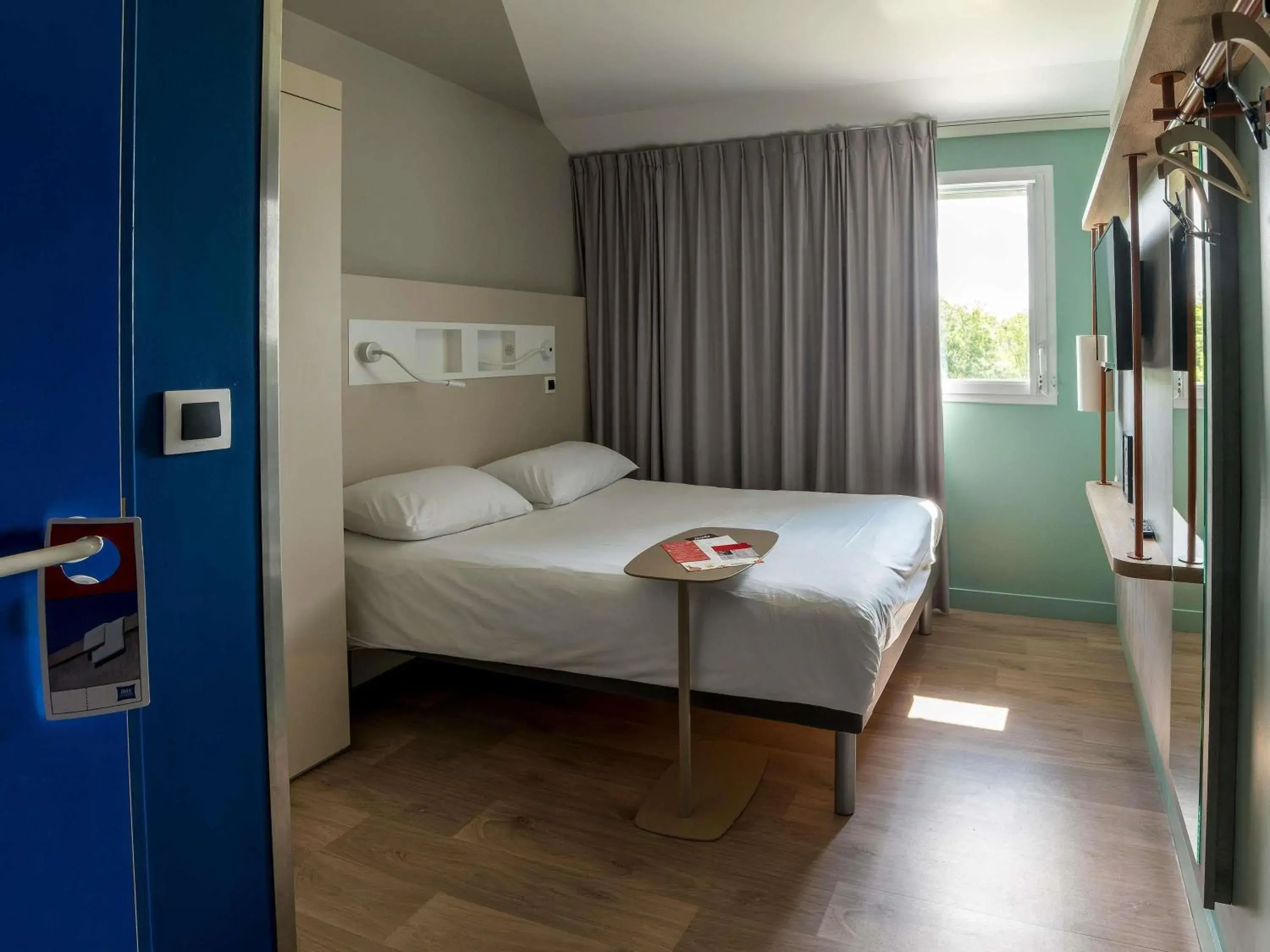 Double Room in ibis Budget Mâcon Crêches Double Room in ibis Budget Mâcon Crêches