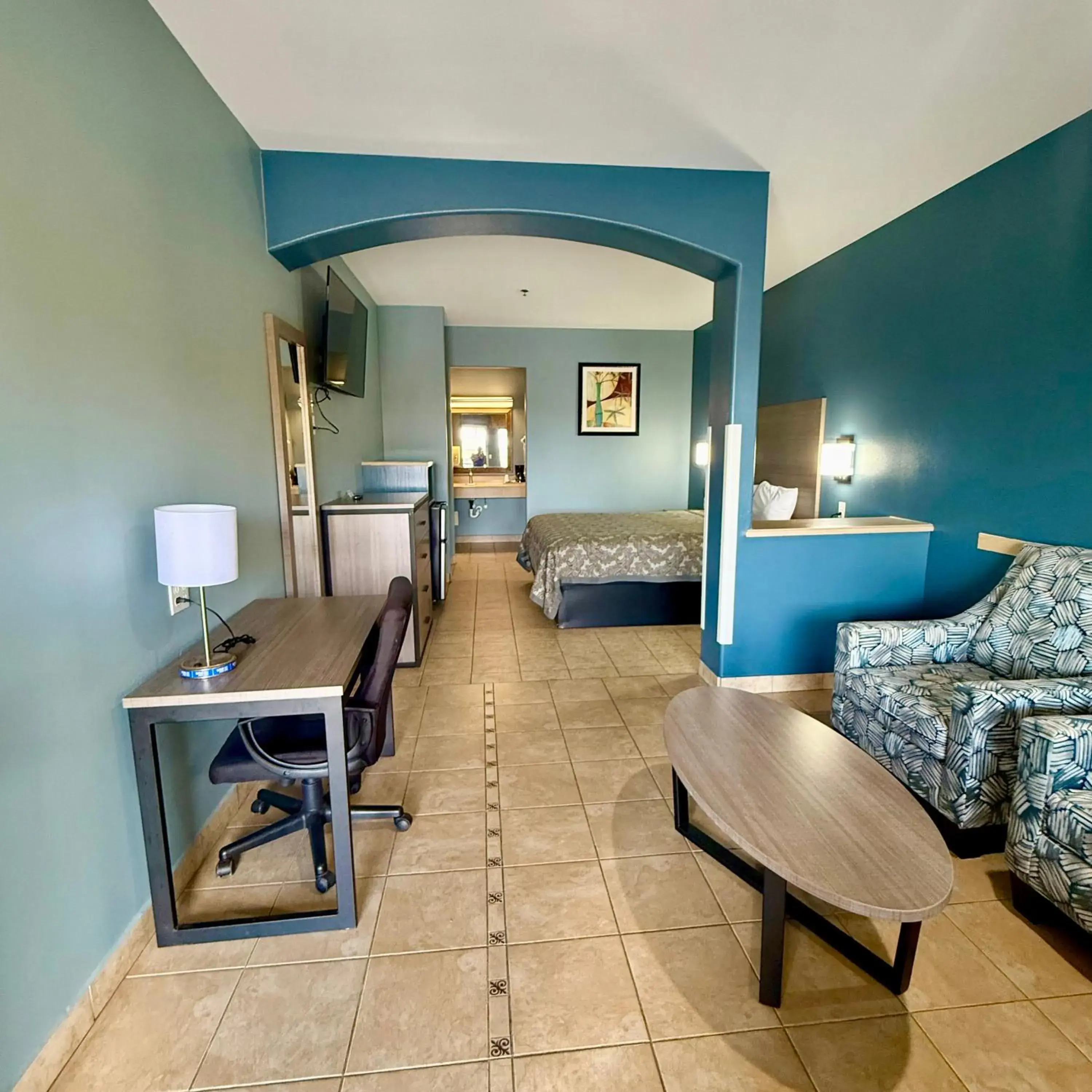 Deluxe King Room in Weslaco Inn - Weslaco/Mercedes Deluxe King Room in Weslaco Inn - Weslaco/Mercedes