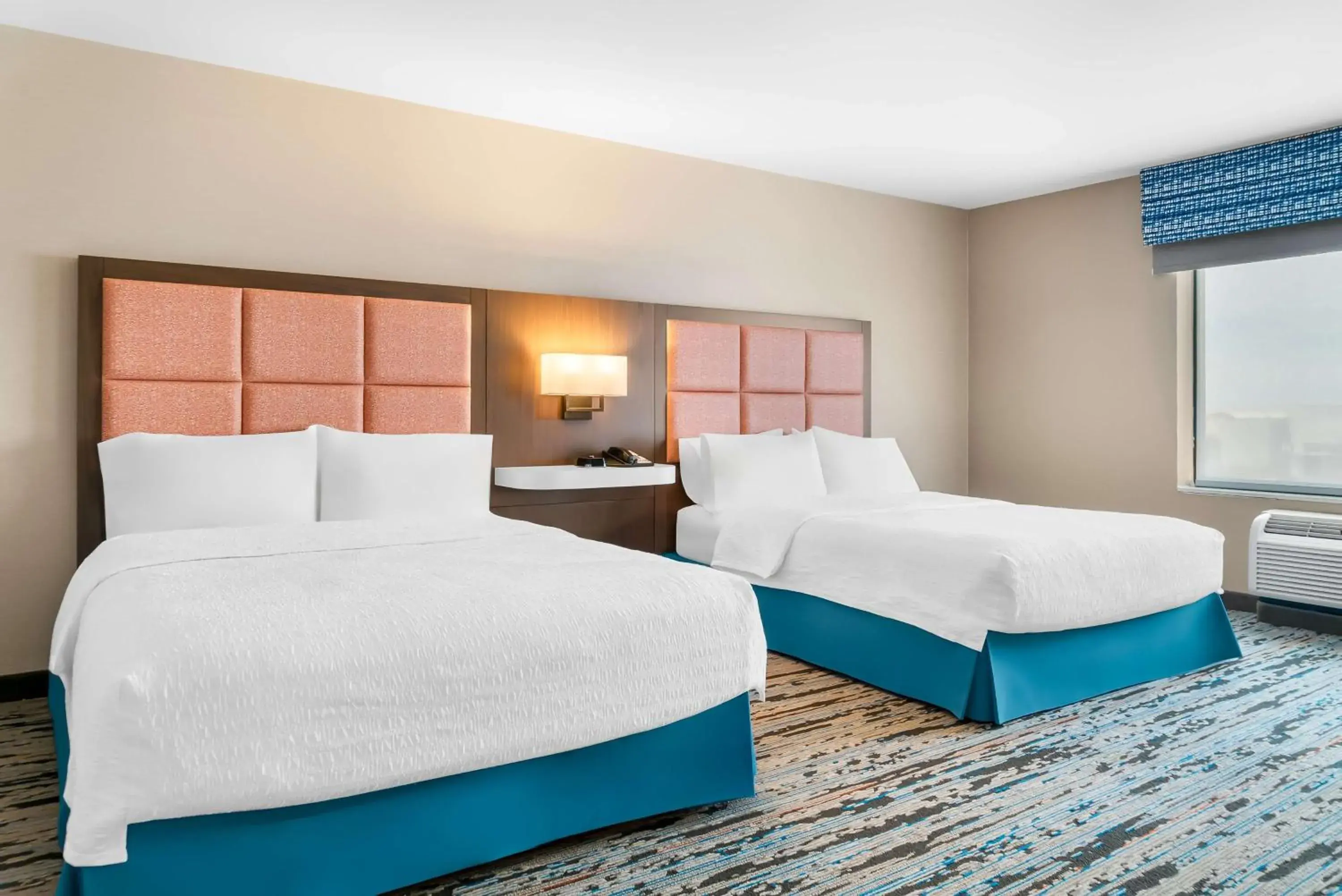 Queen Room with Two Queen Beds - Mobility and Hearing Access/Non-Smoking in Hampton Inn Detroit/Auburn Hills-North Queen Room with Two Queen Beds - Mobility and Hearing Access/Non-Smoking in Hampton Inn Detroit/Auburn Hills-North