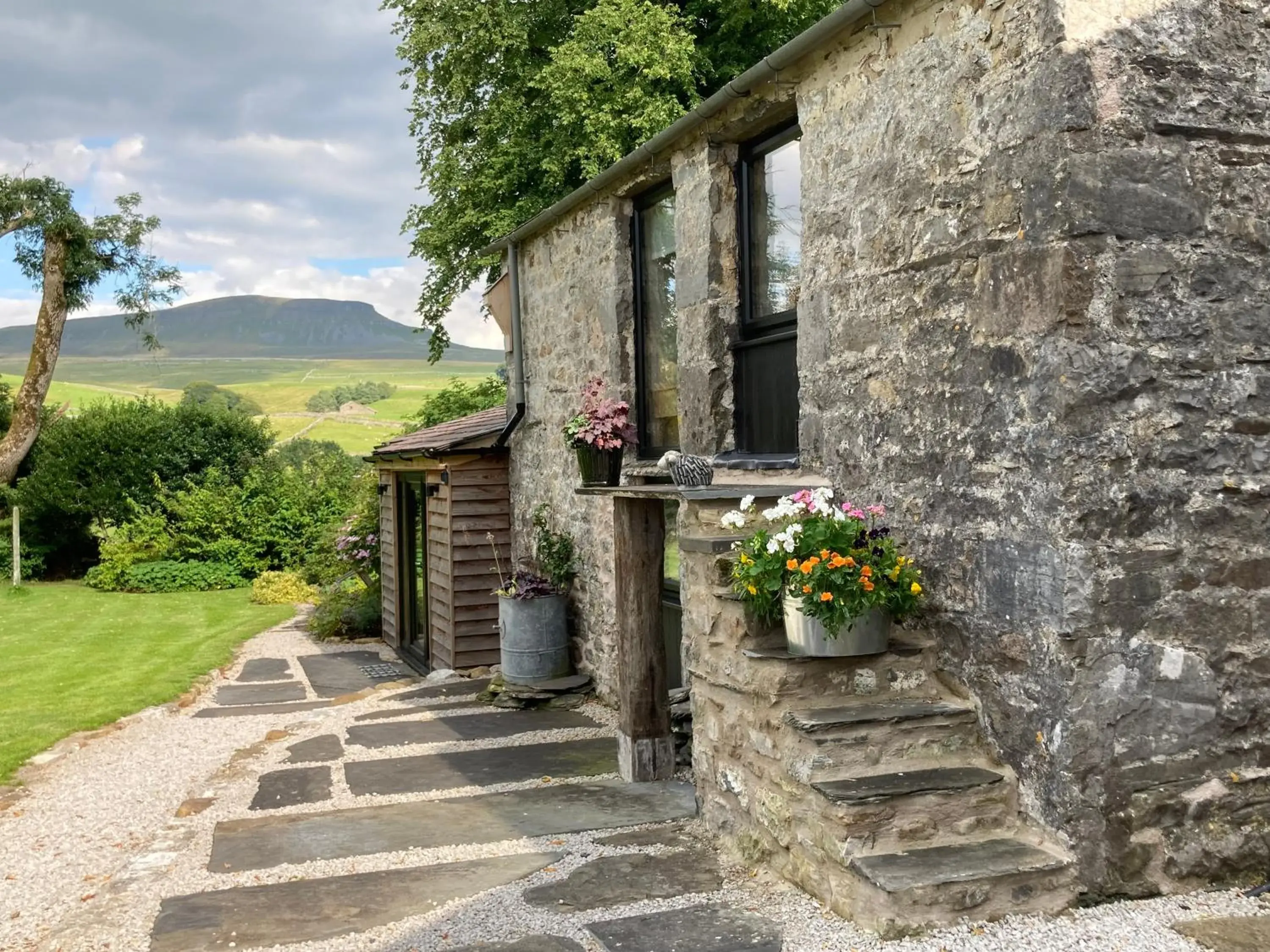 The Rowe House The Rowe House