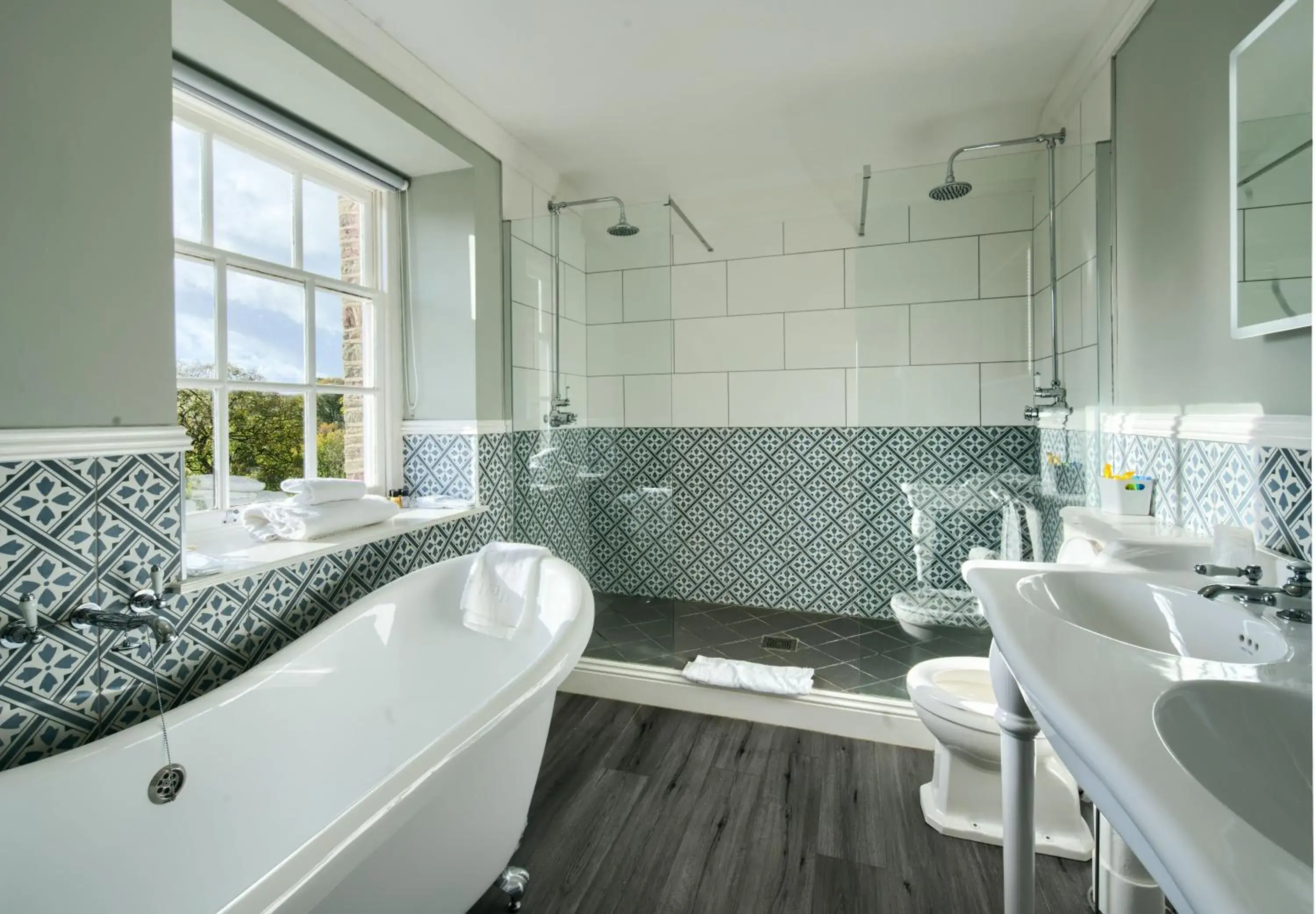 Superior King Room in Peterstone Court Country House Restaurant & Spa Superior King Room in Peterstone Court Country House Restaurant & Spa