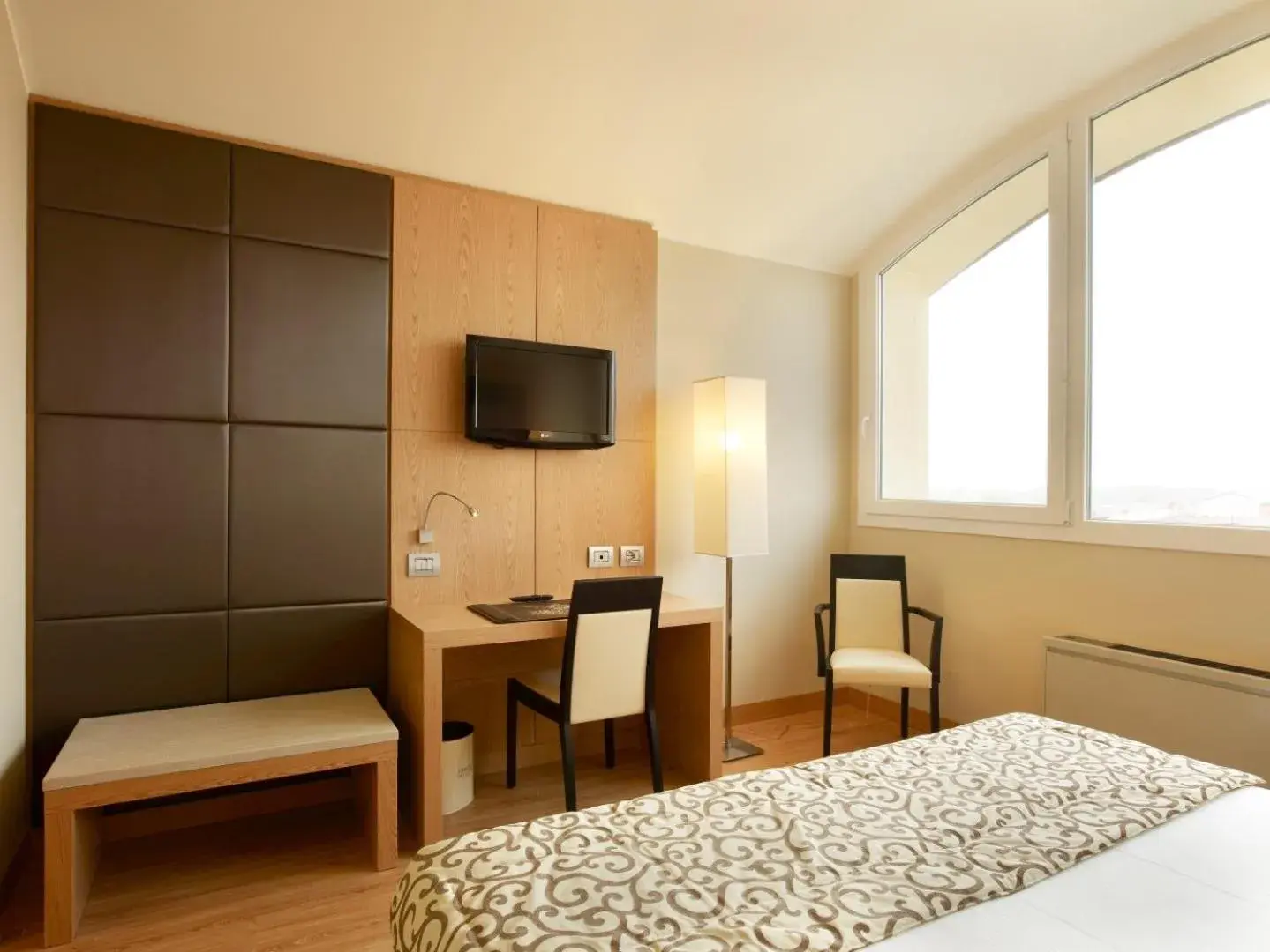 Double Room in Virginia Palace Hotel Double Room in Virginia Palace Hotel