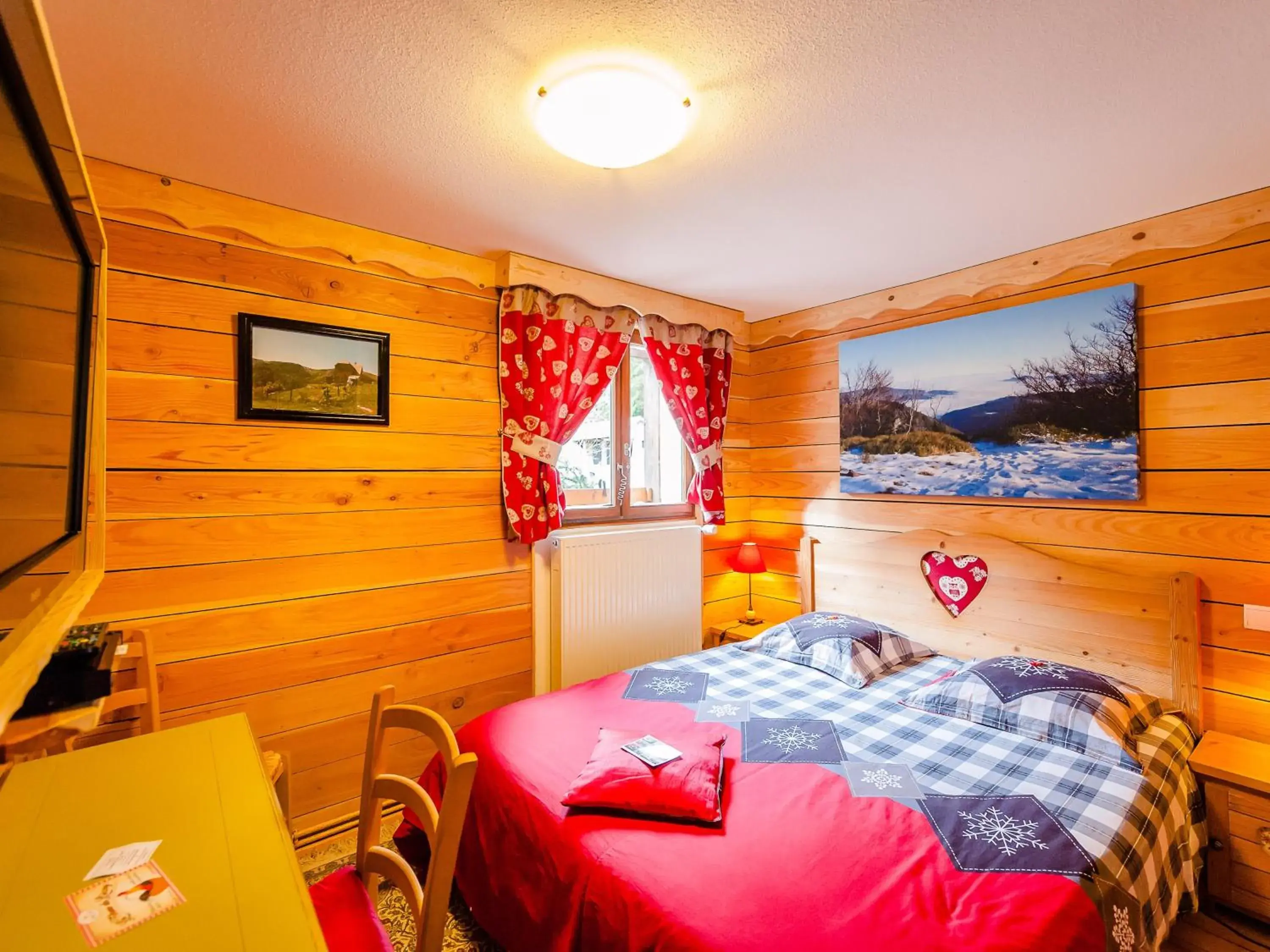 Standard Double Room in Auberge De Liezey Standard Double Room in Auberge De Liezey