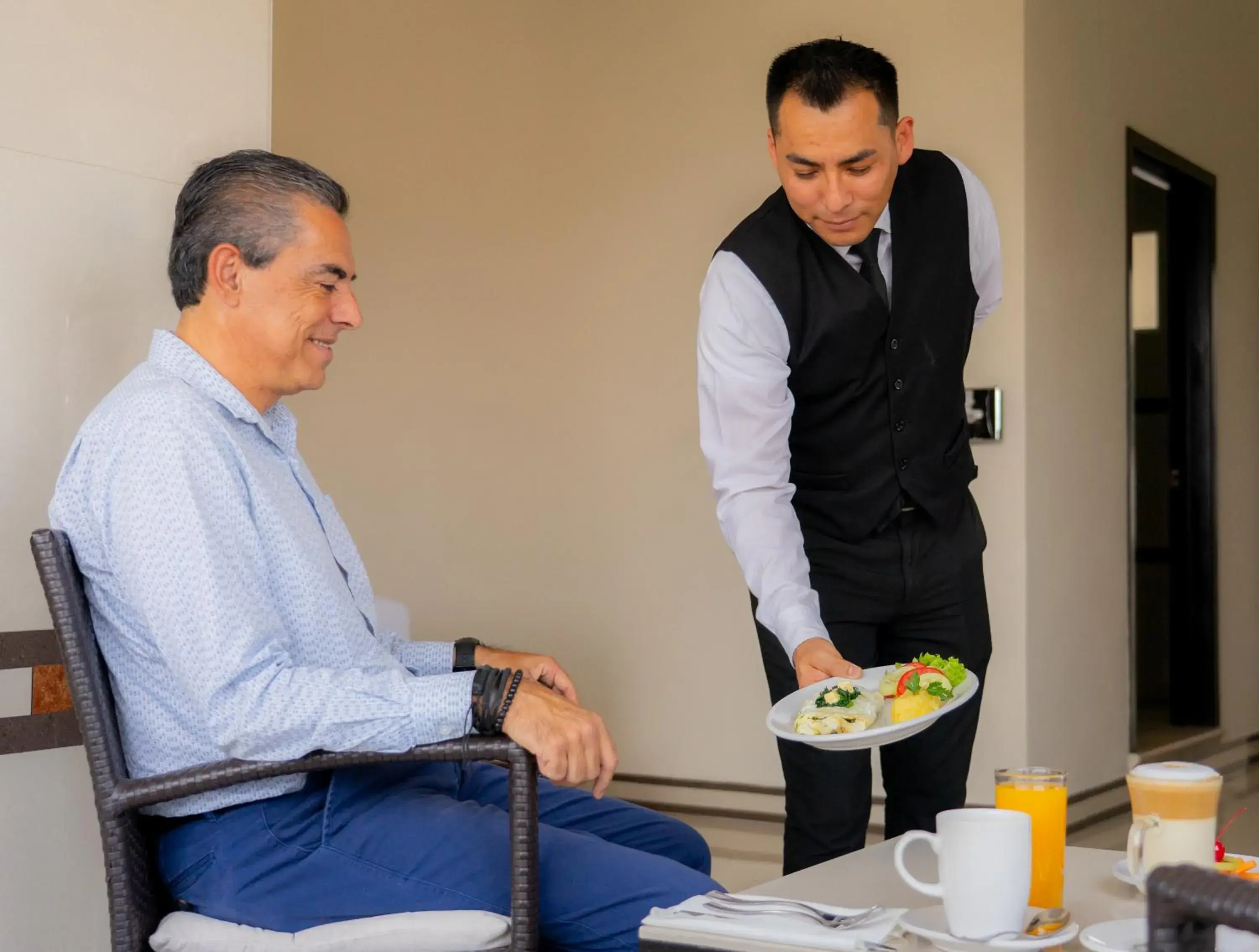 King Suite with Spa Bath in Villa Las Margaritas Caxa King Suite with Spa Bath in Villa Las Margaritas Caxa