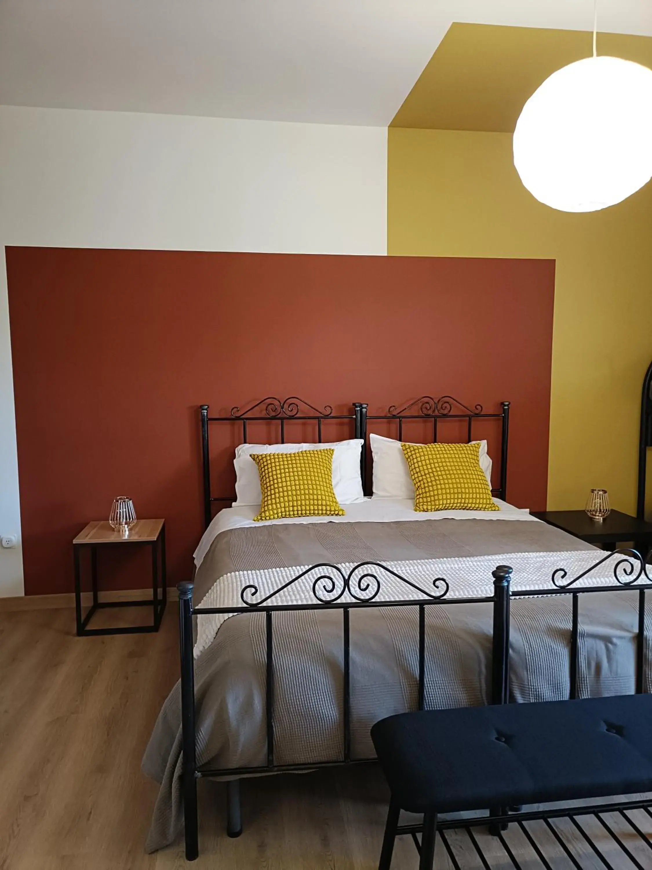 Triple Room with Balcony in B&B Sbarco dei 1000 Triple Room with Balcony in B&B Sbarco dei 1000