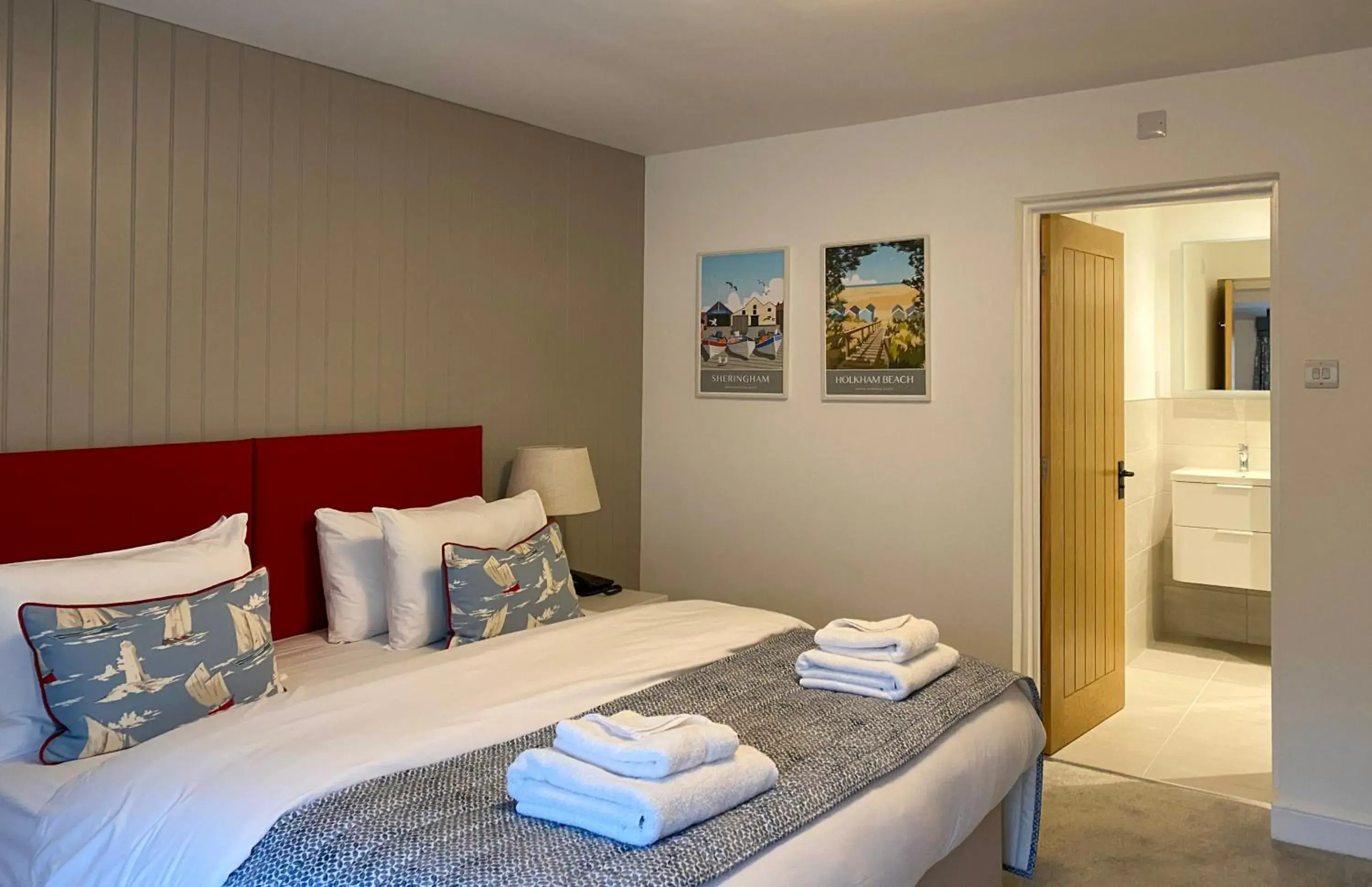 Classic Double Room - single occupancy in Caley Hall Classic Double Room - single occupancy in Caley Hall