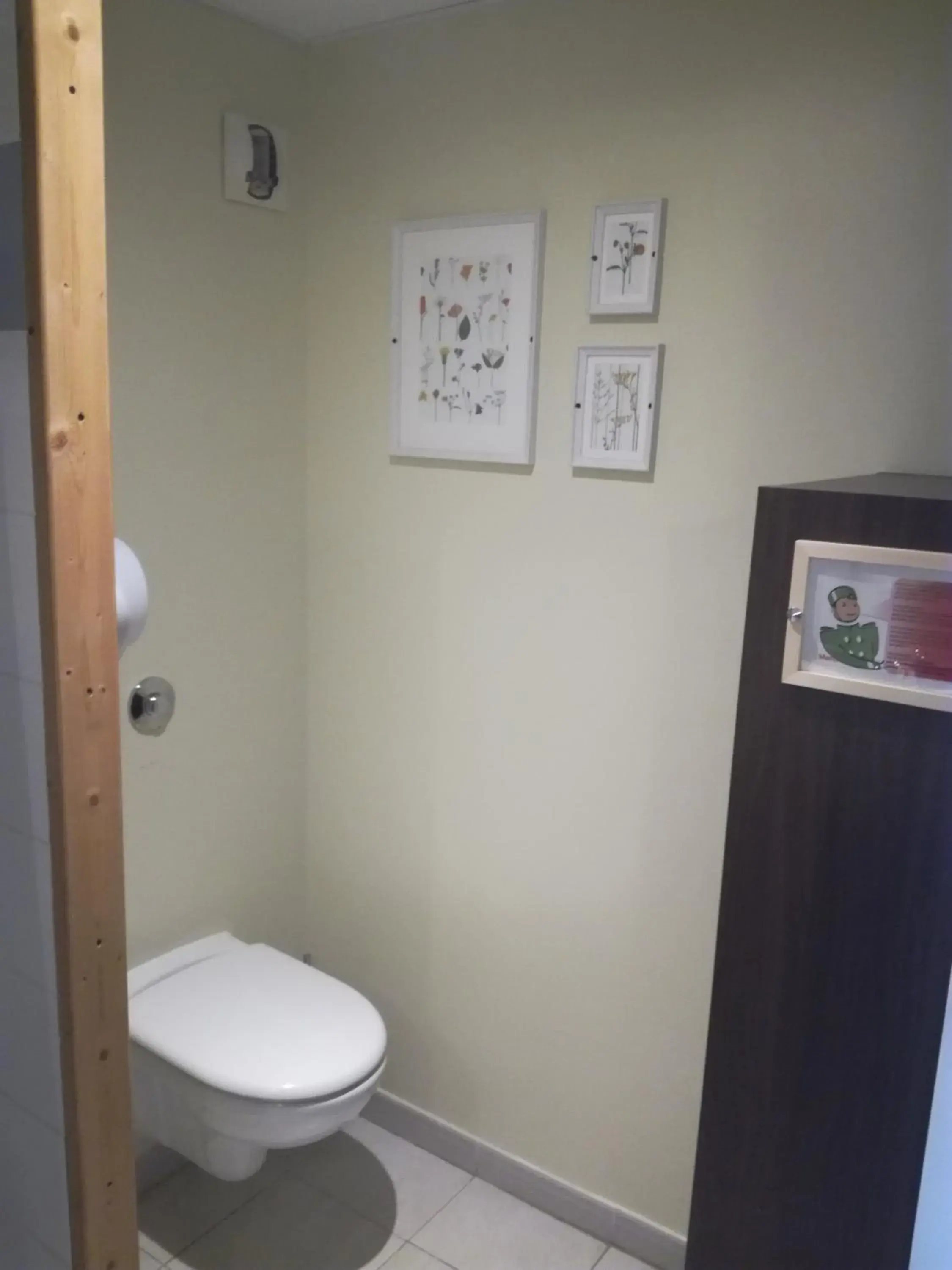 Superior Quadruple Room - single occupancy in Fasthotel Montpellier Baillargues Superior Quadruple Room - single occupancy in Fasthotel Montpellier Baillargues