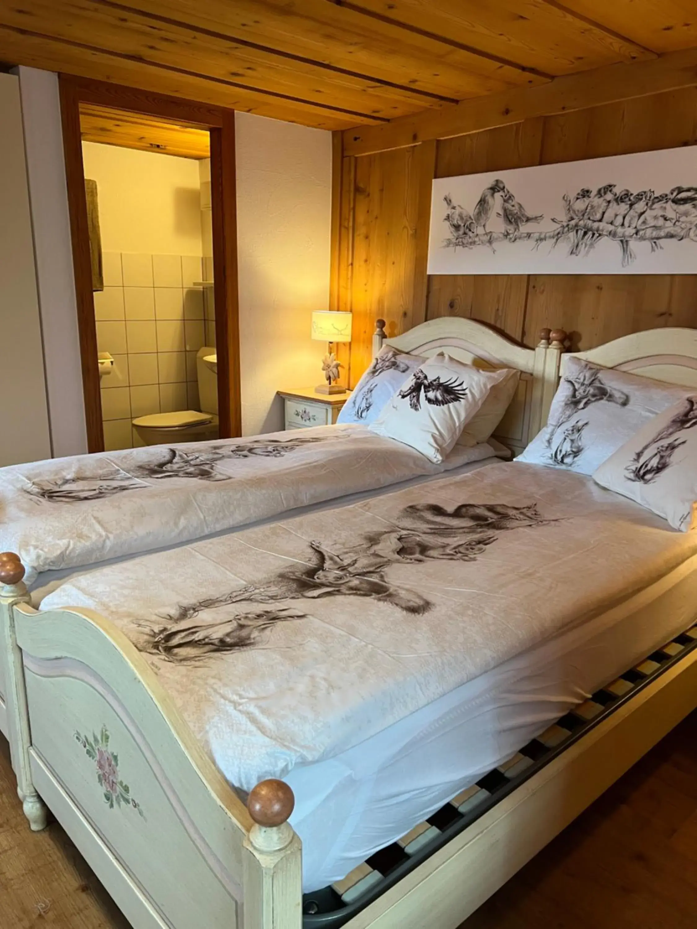 Standard Double Room in Hotel und Restaurant Alpina Standard Double Room in Hotel und Restaurant Alpina