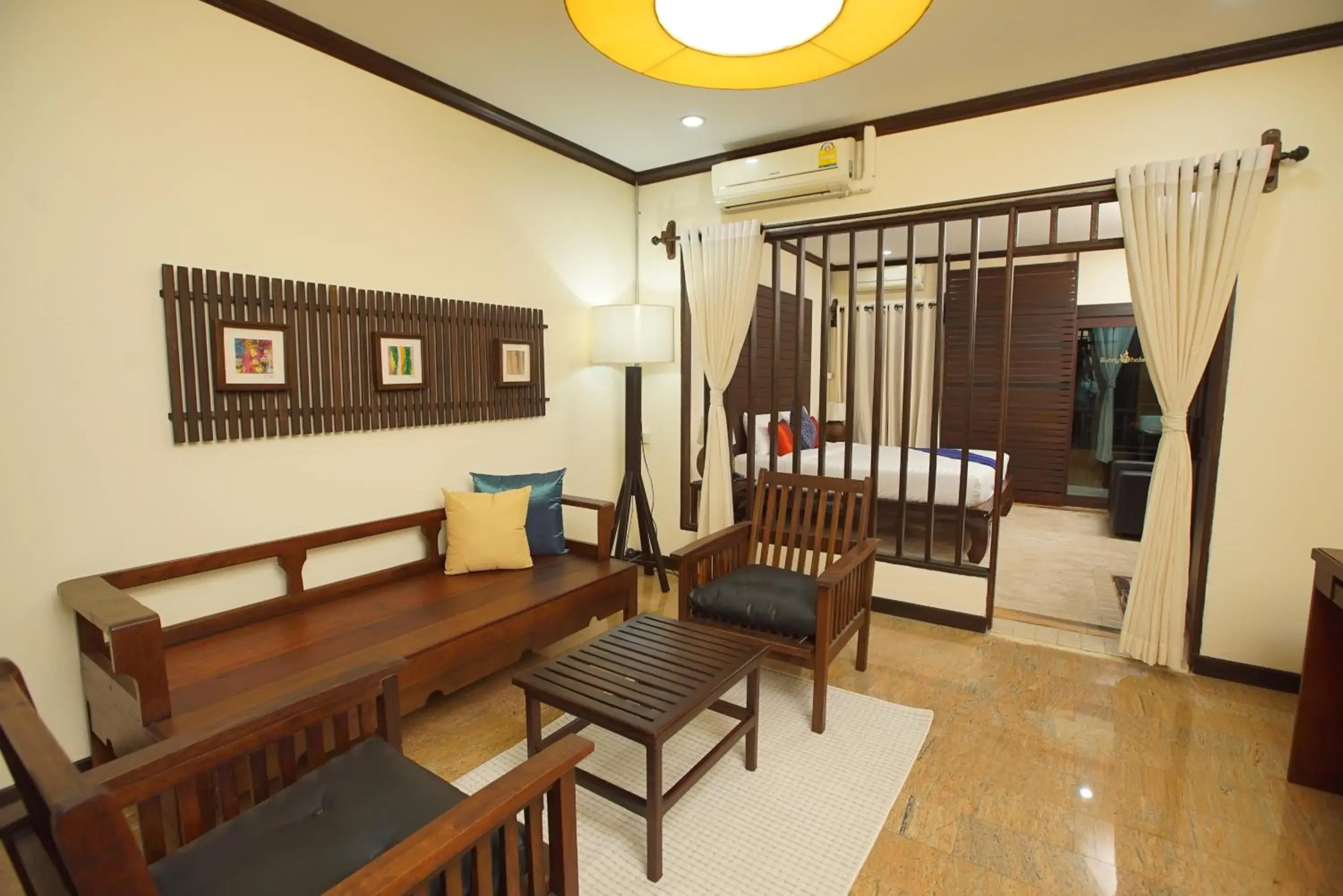 Superior Double Room in Sunny V Hotel Superior Double Room in Sunny V Hotel