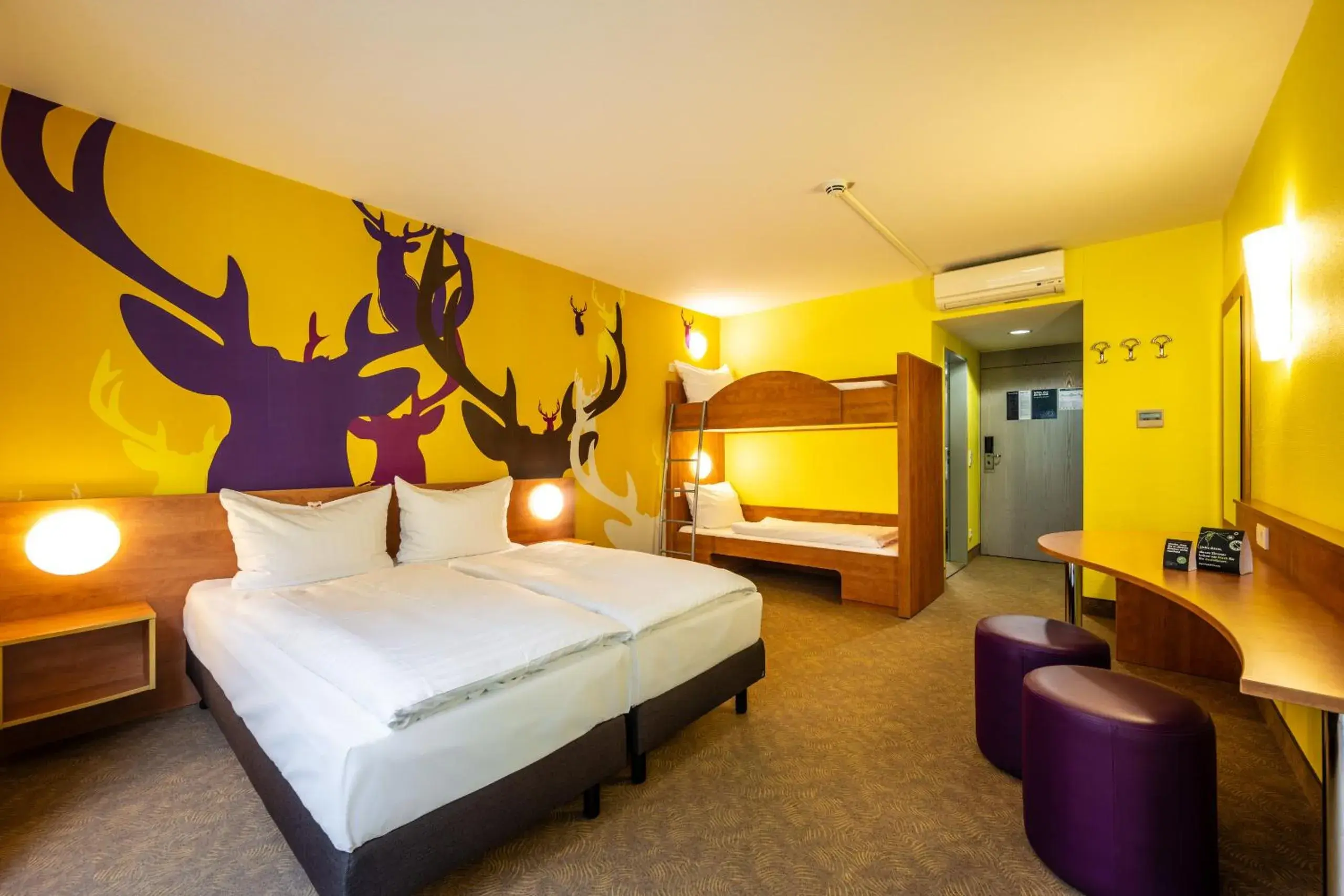 Family Room - Non-Smoking in Hotel Göttingen-West Family Room - Non-Smoking in Hotel Göttingen-West