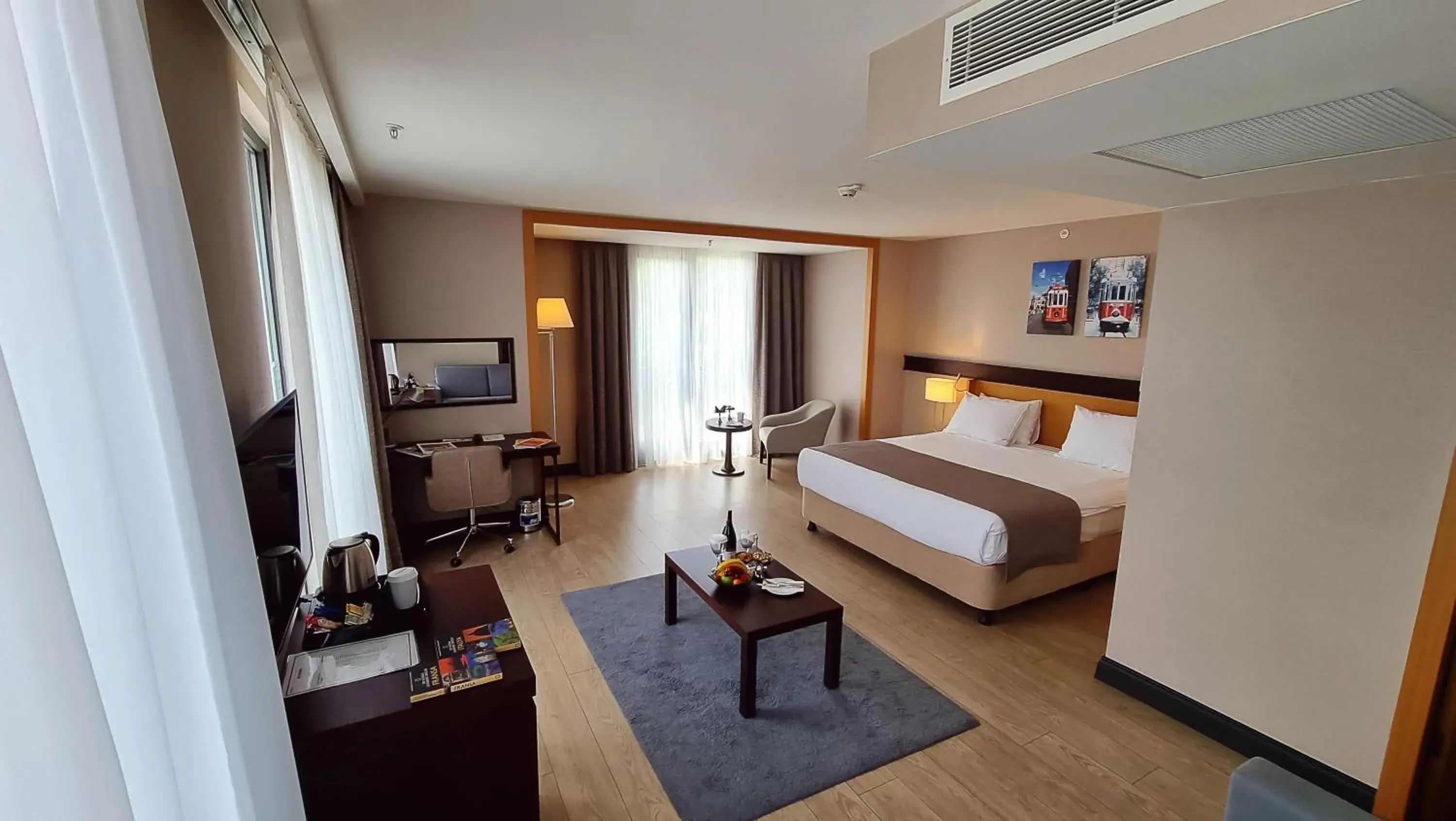 Deluxe Room in Port Bosphorus Hotel Deluxe Room in Port Bosphorus Hotel