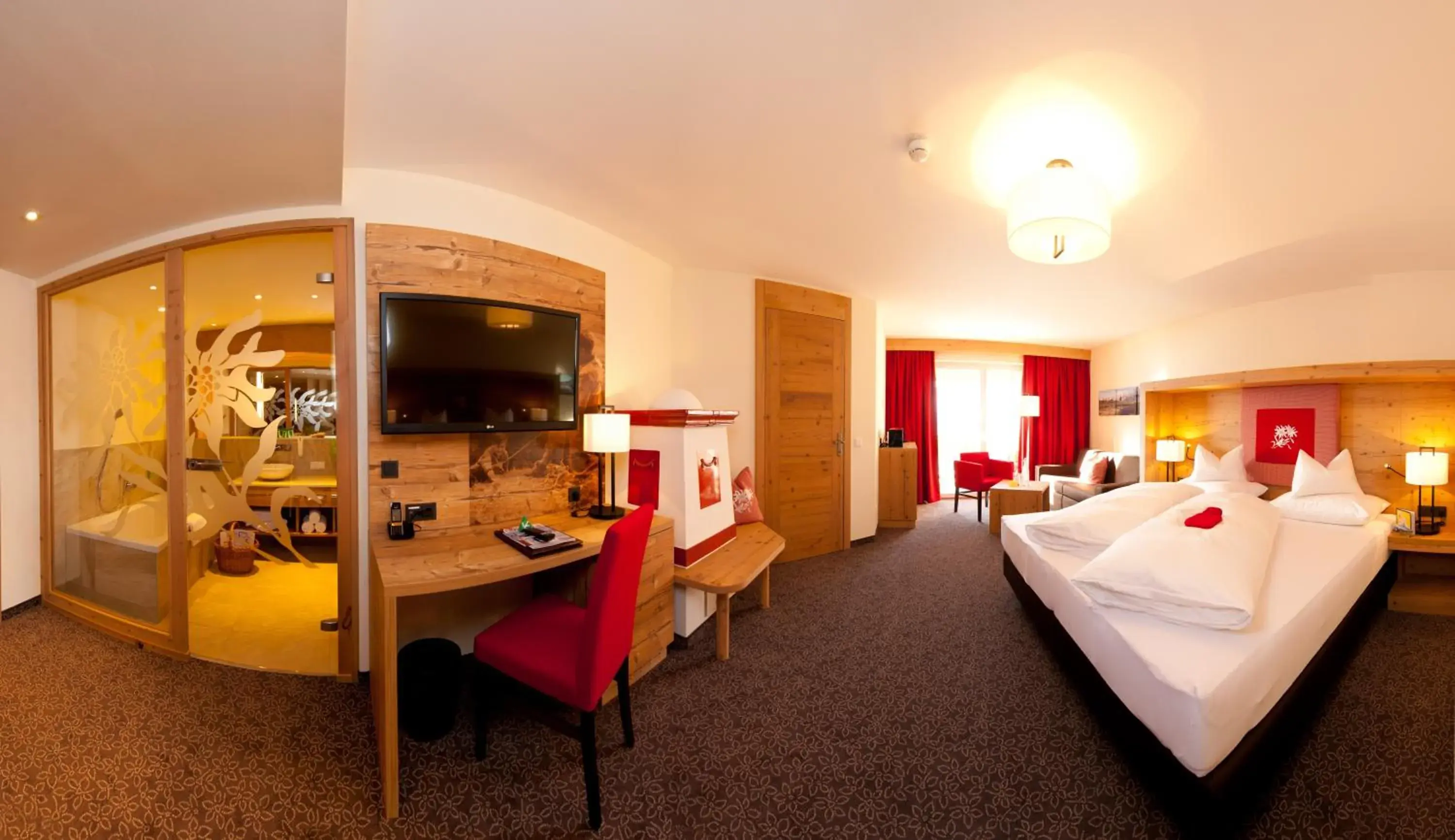 Suite in Hotel Bergheimat Suite in Hotel Bergheimat