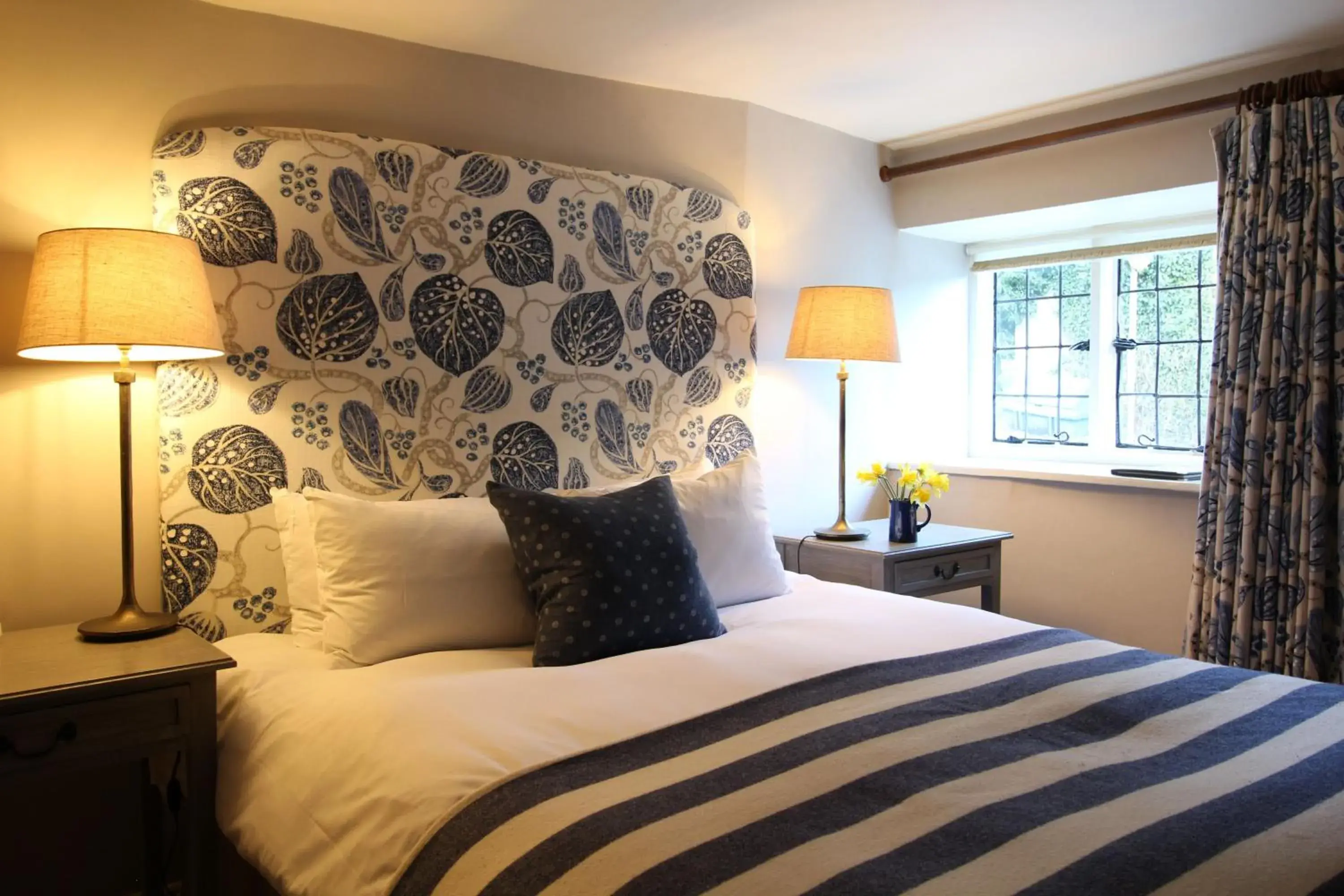 Standard Double Room - single occupancy in The Lamb Inn Standard Double Room - single occupancy in The Lamb Inn